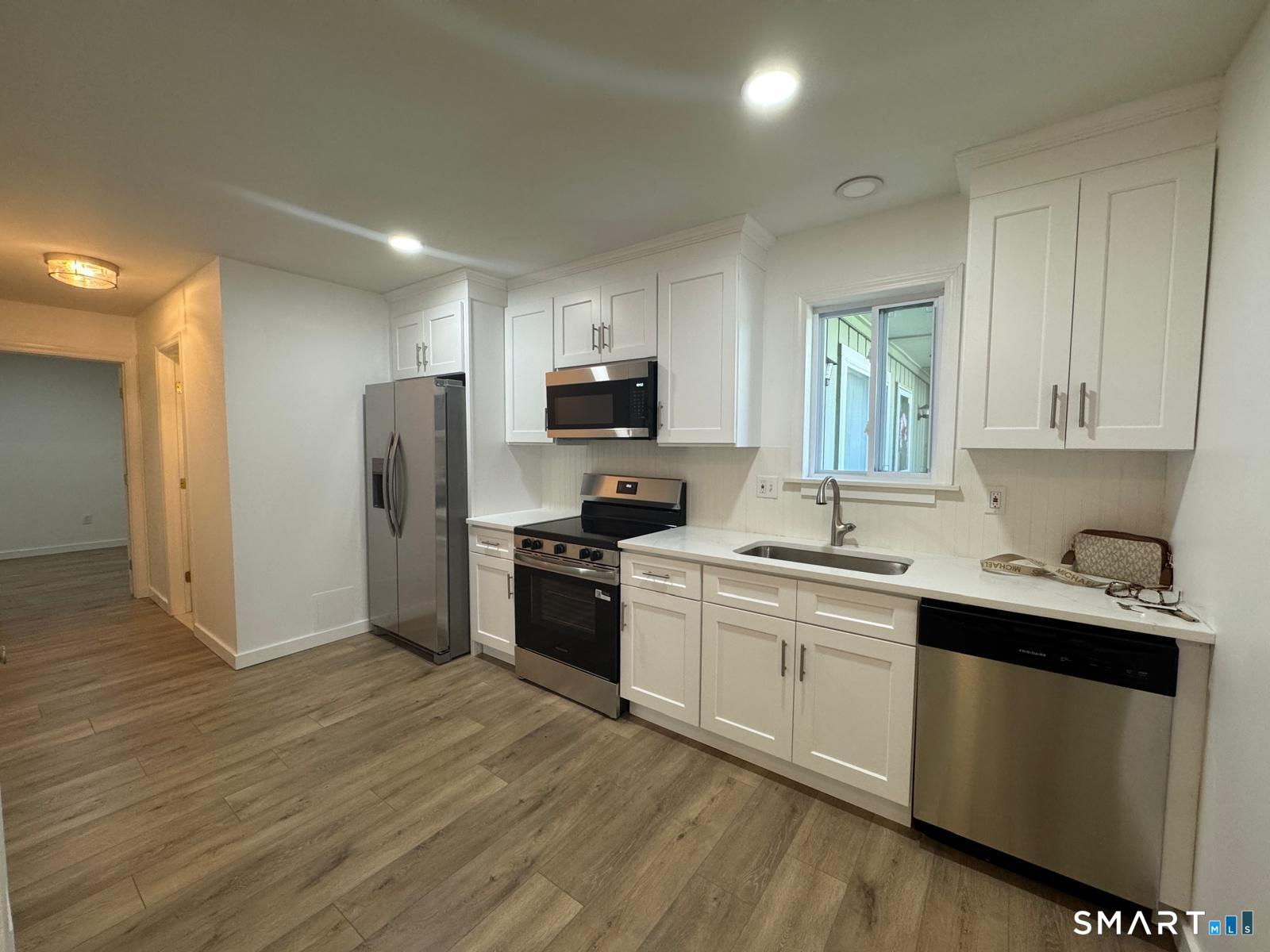 66 Nashville J Road Property Photo 4