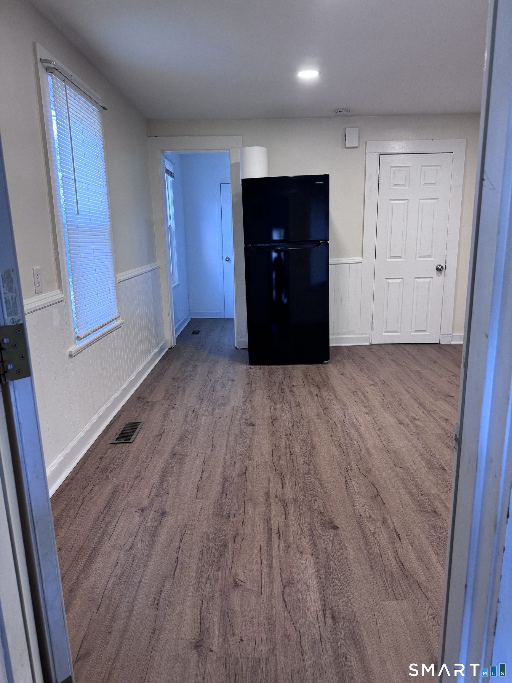 232 Hawkins Street Property Photo 5