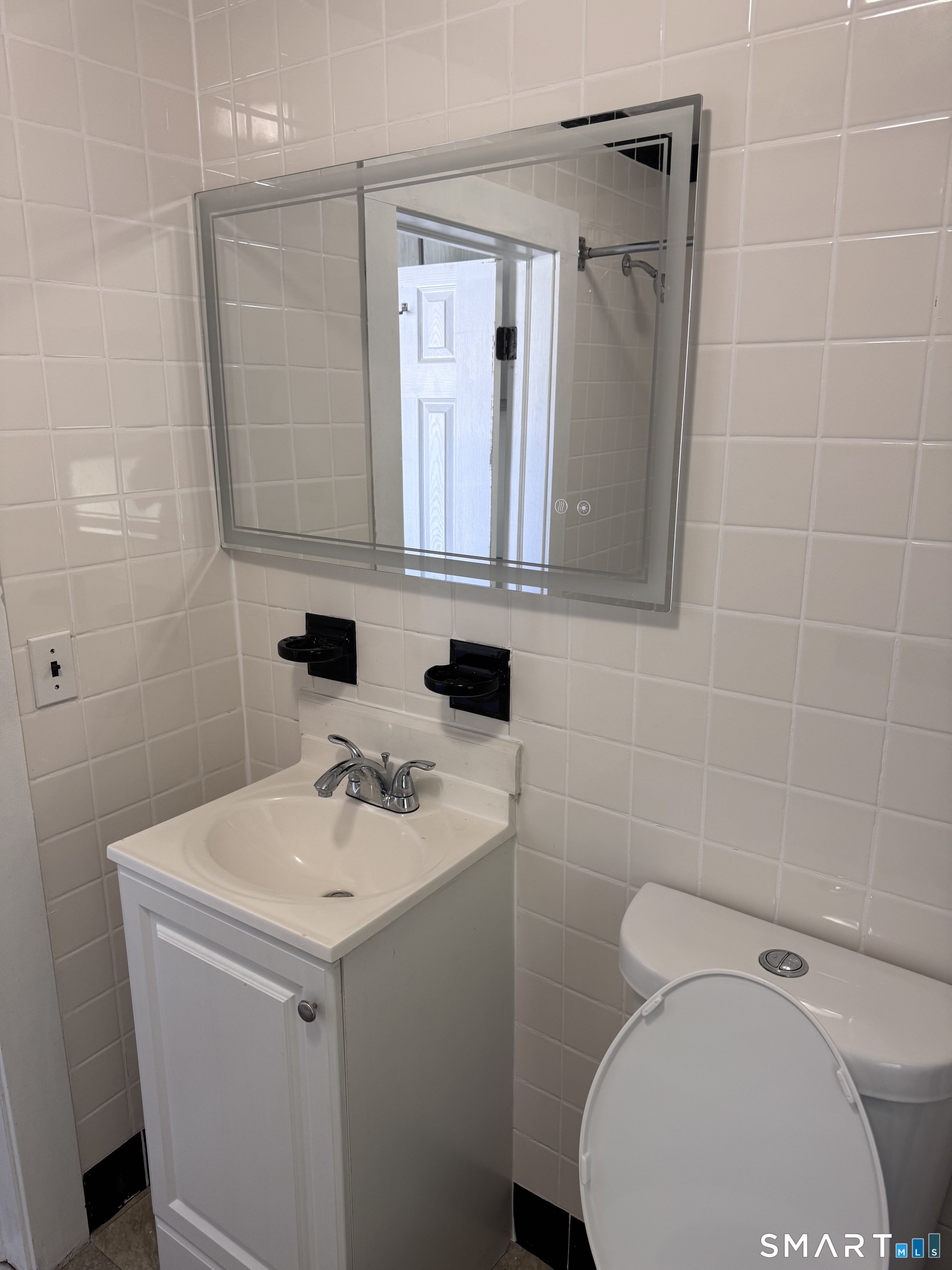 232 Hawkins Street Property Photo 9