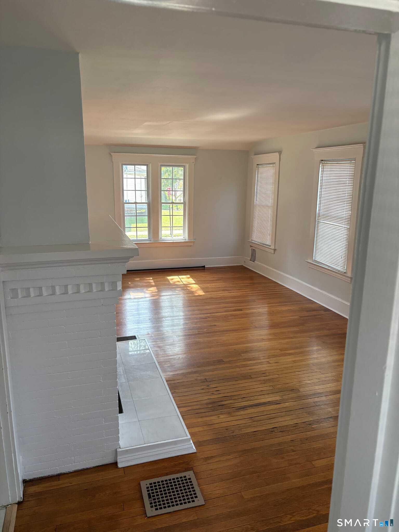139 Townsend Avenue Property Photo 7