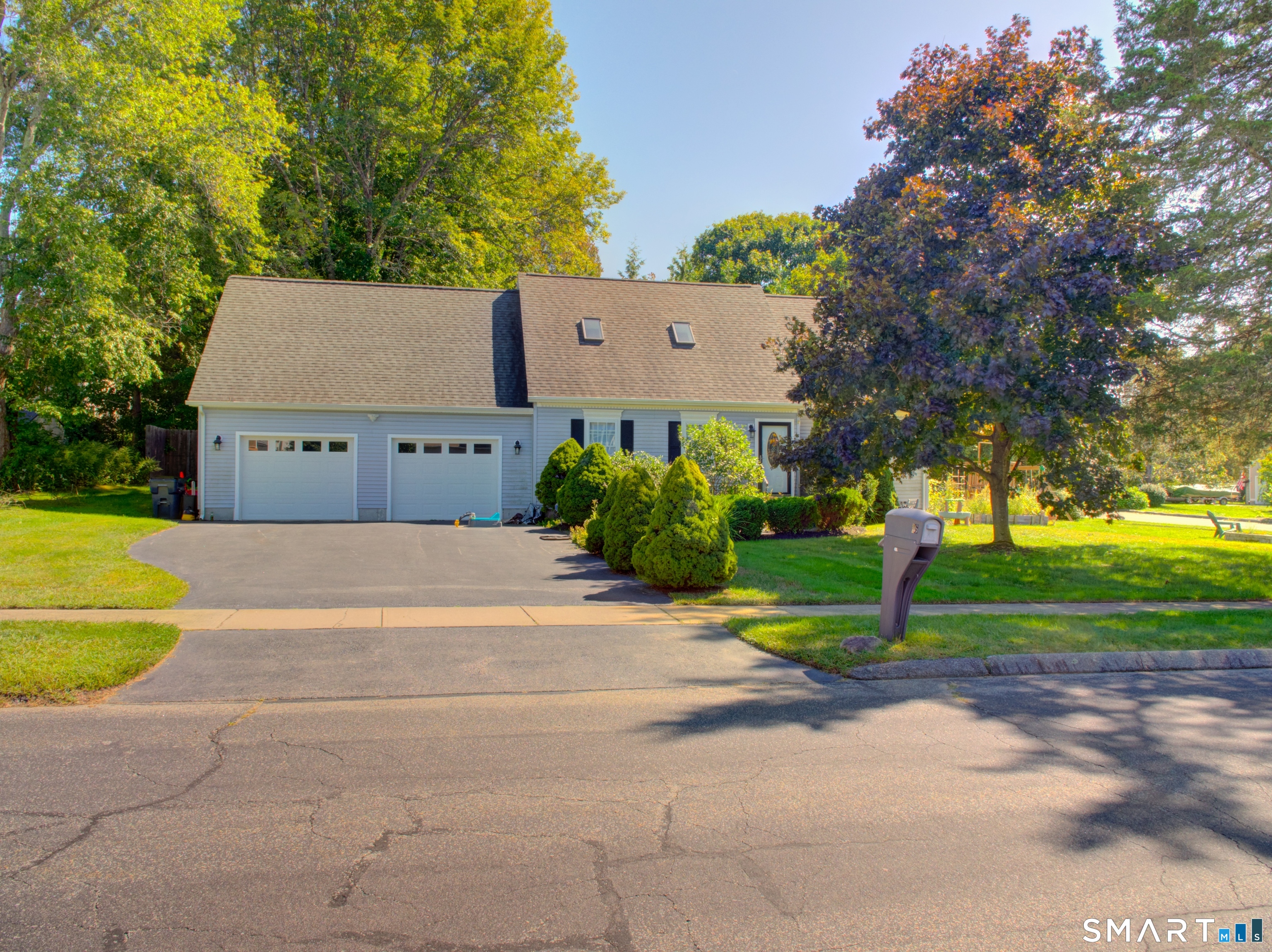 16 Jefferson Drive Property Photo 2