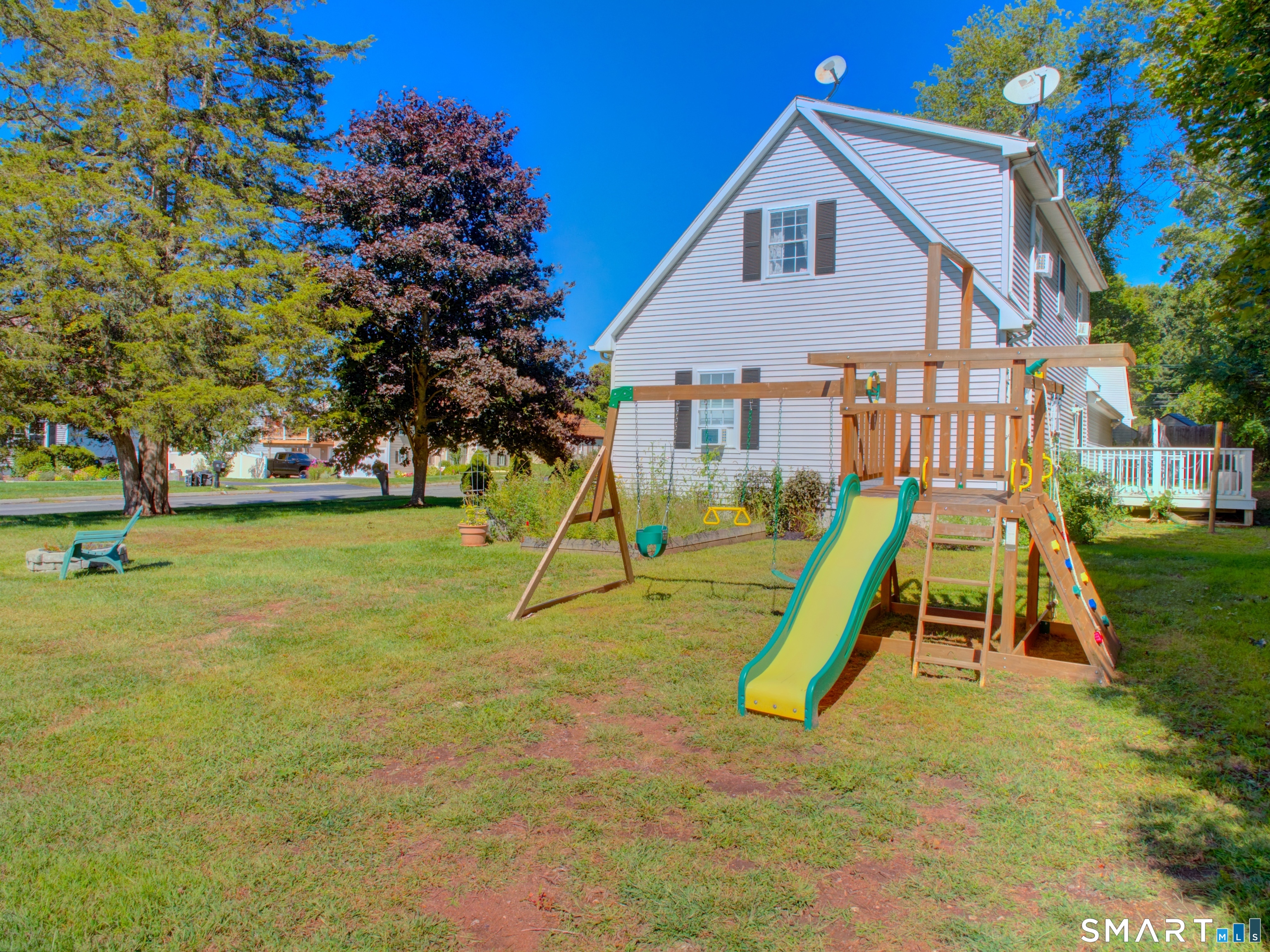 16 Jefferson Drive Property Photo 4
