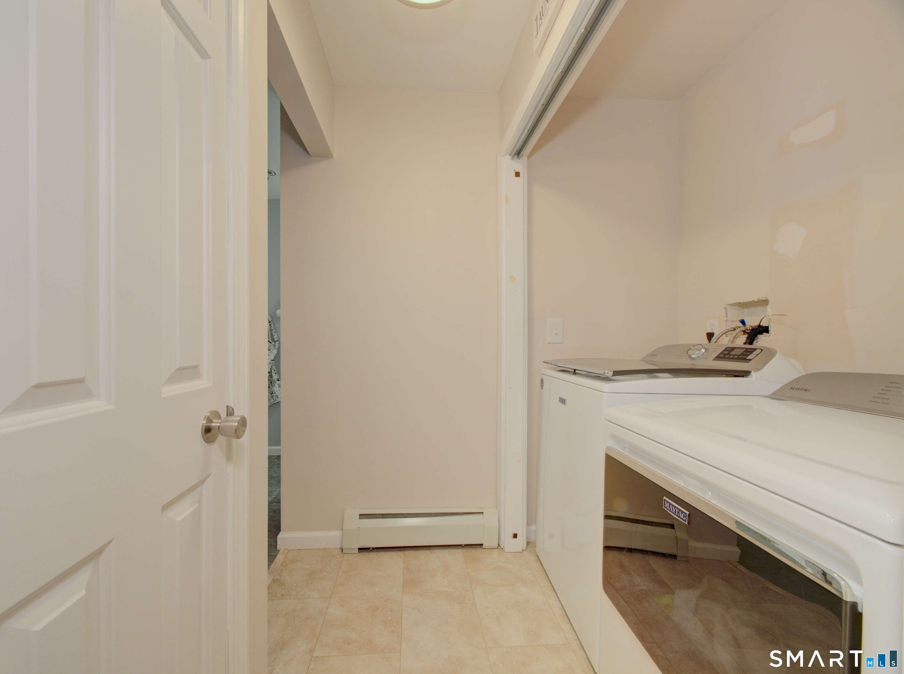 16 Jefferson Drive Property Photo 13