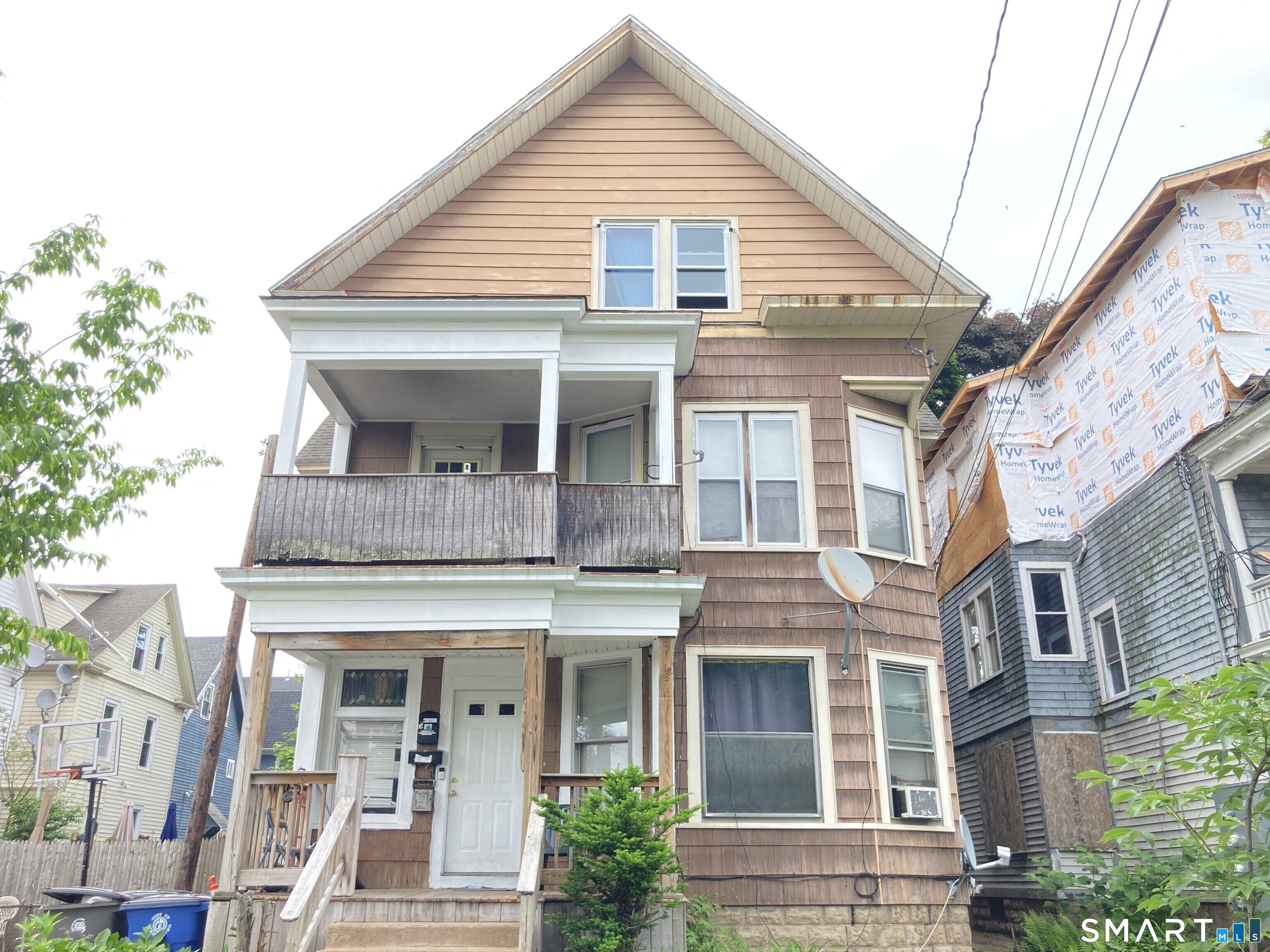 225 Winthrop Avenue Property Photo 1