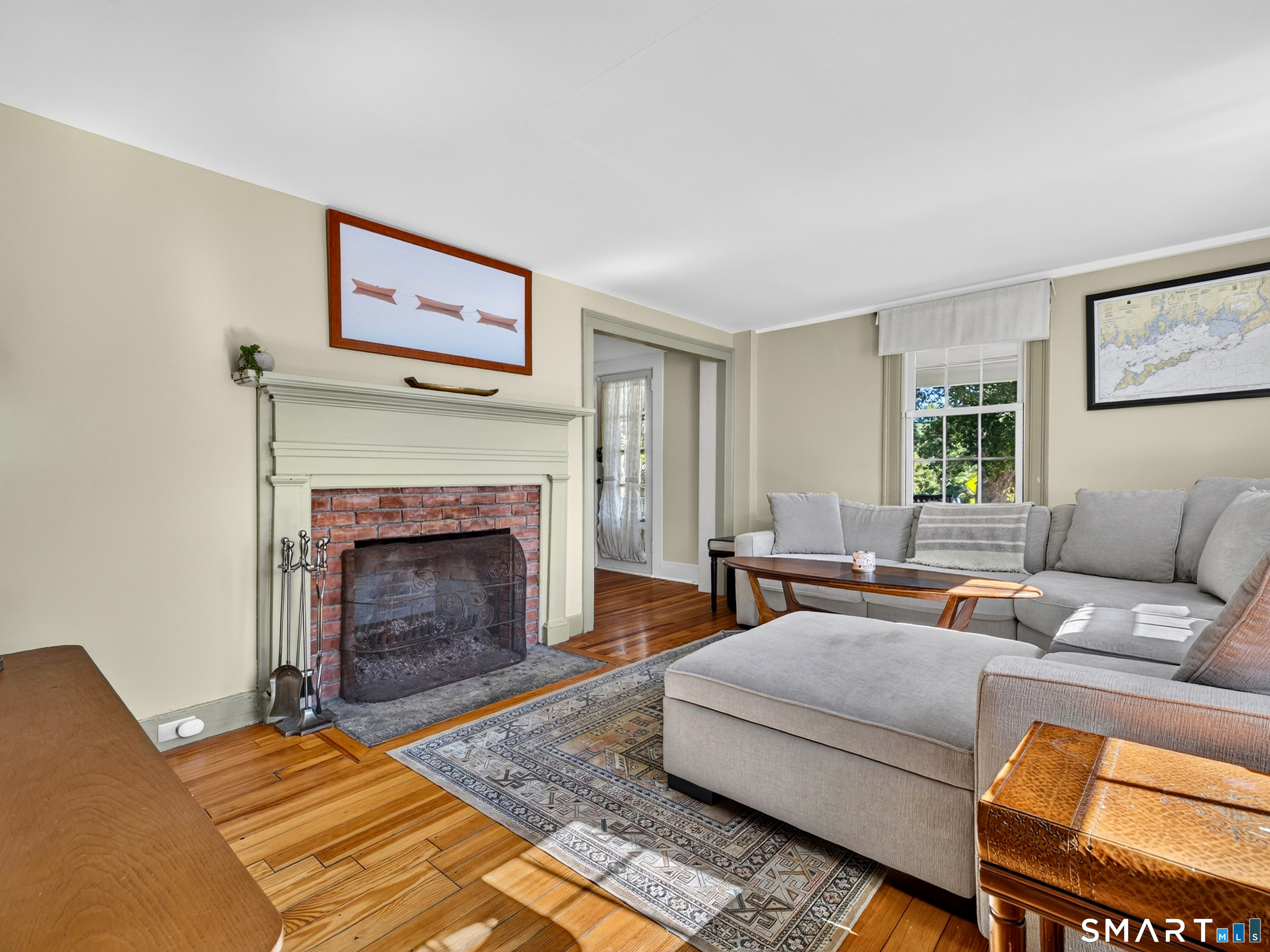 18 New London Road Property Photo 8