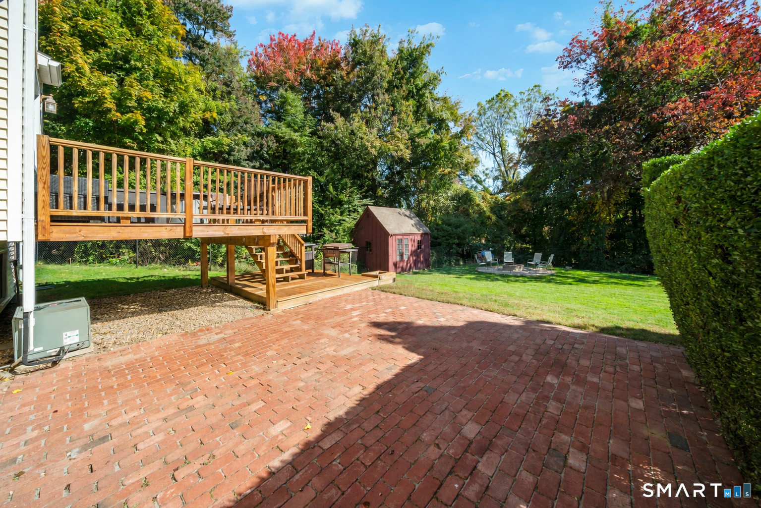 18 Carriage Drive Property Photo 4