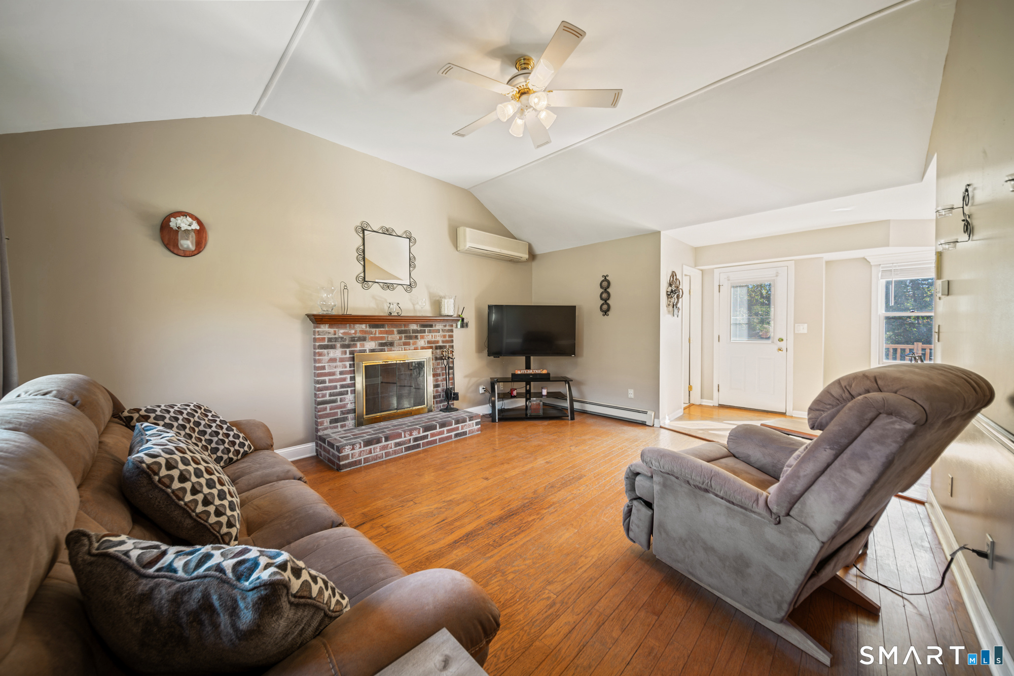 18 Carriage Drive Property Photo 12