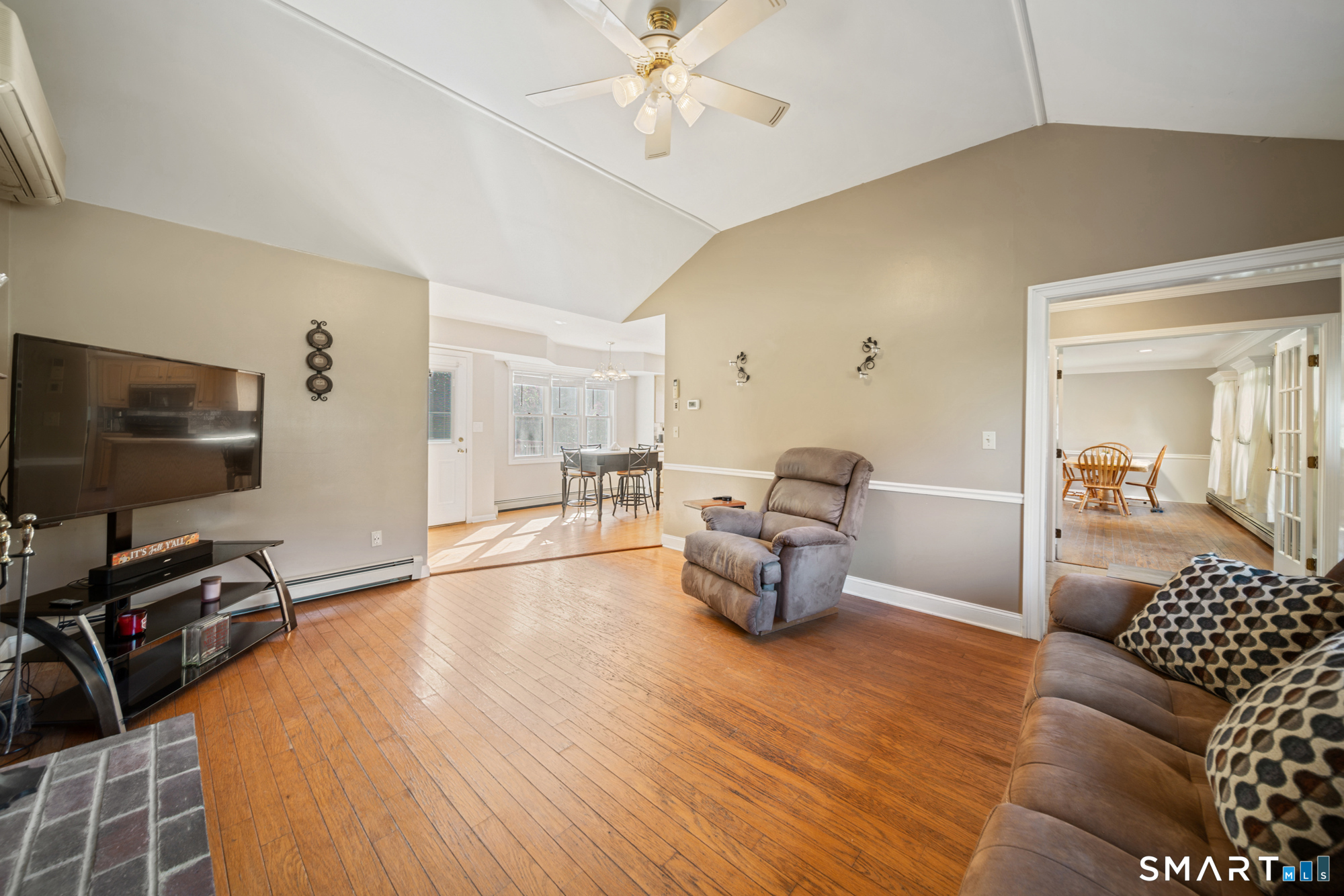 18 Carriage Drive Property Photo 14