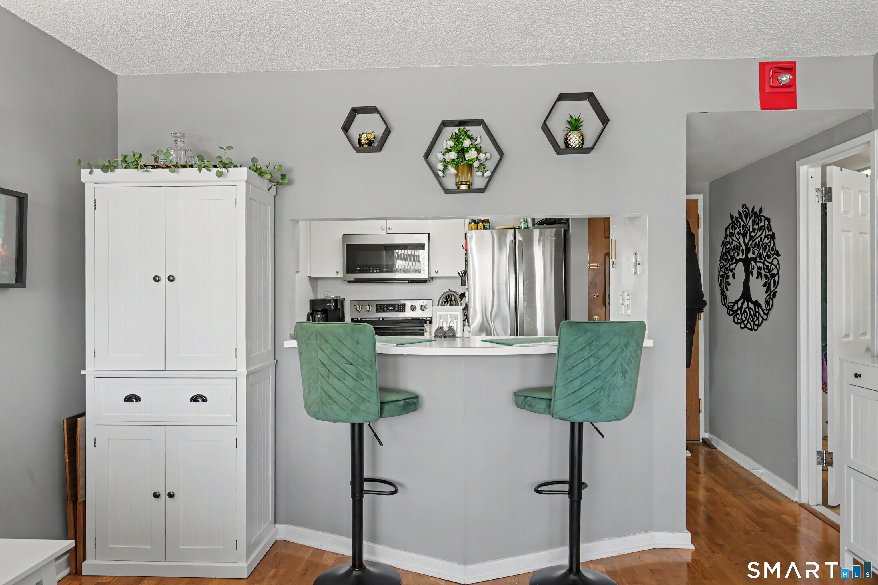 127 Greyrock 1407 Place Property Photo 14