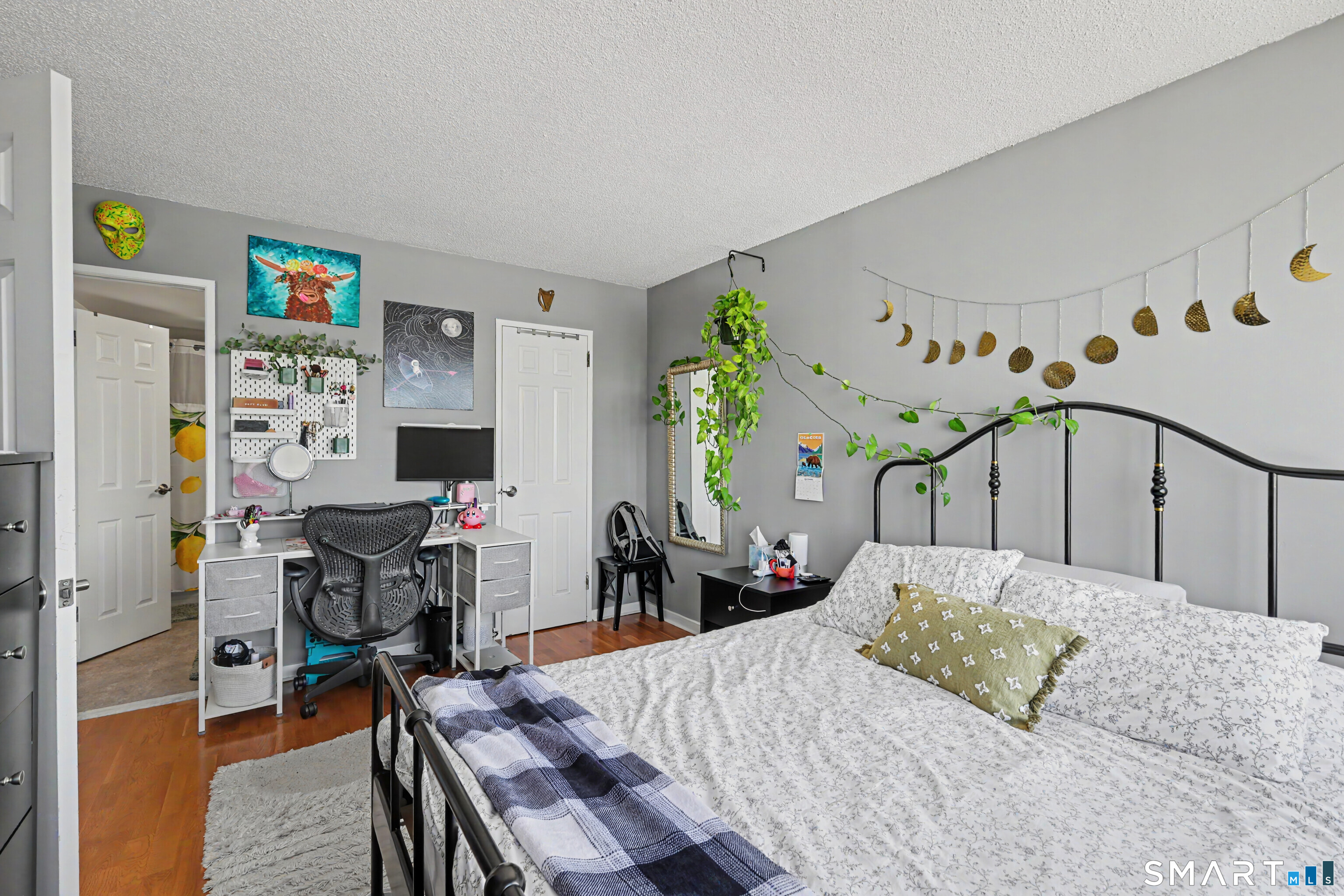 127 Greyrock 1407 Place Property Photo 24