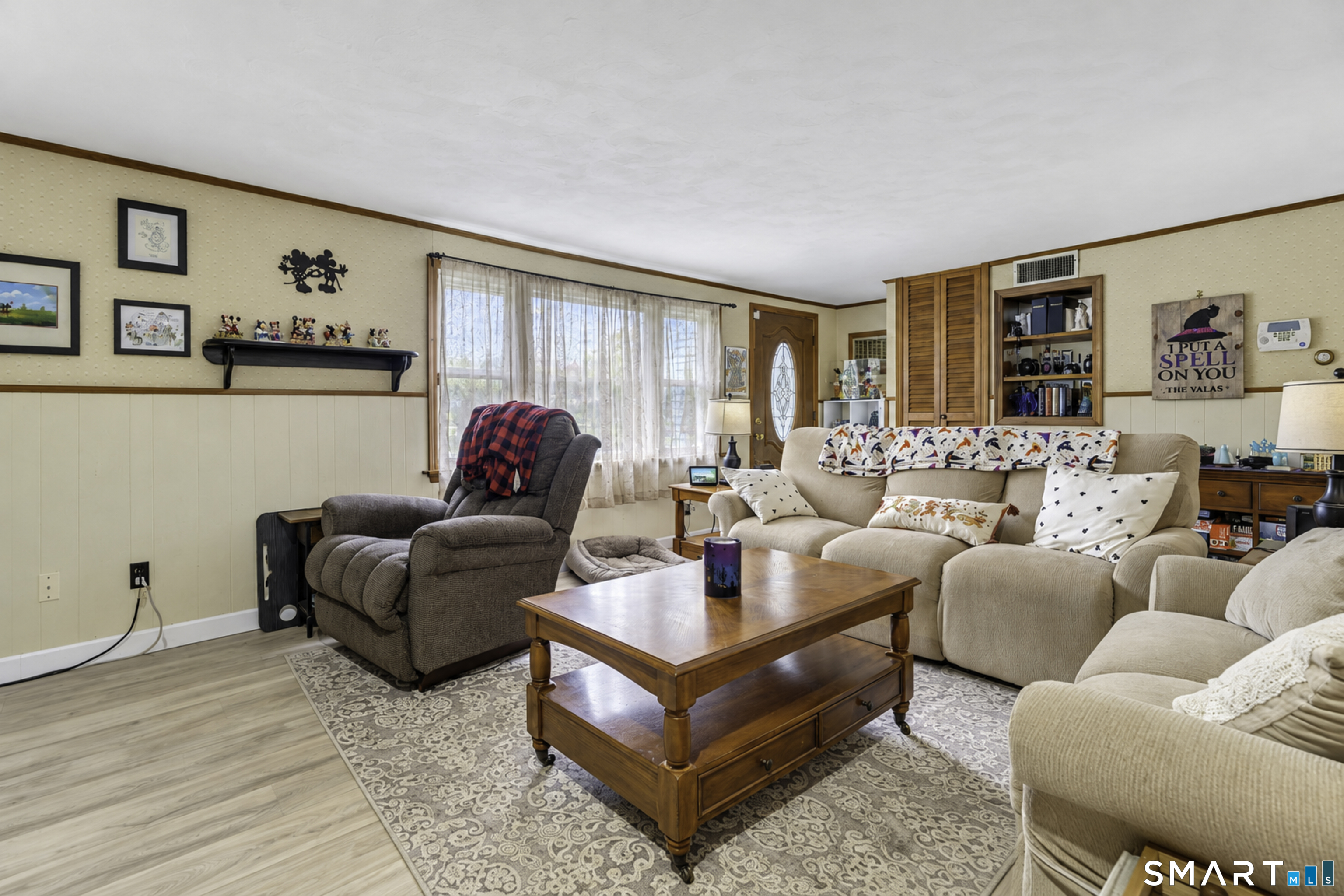 162 Pocono Road Property Photo 8