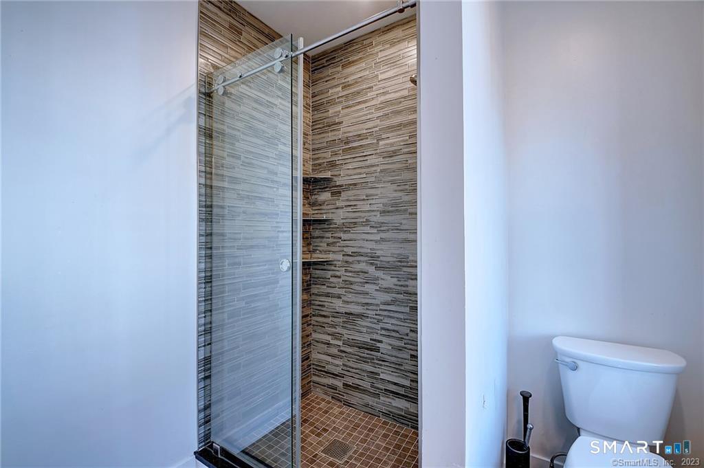 202 Park Road Property Photo 11