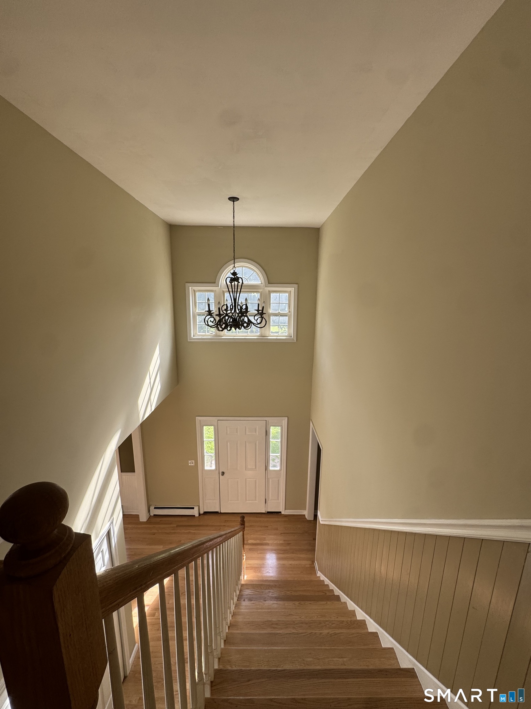 52 Middle Road Property Photo 2