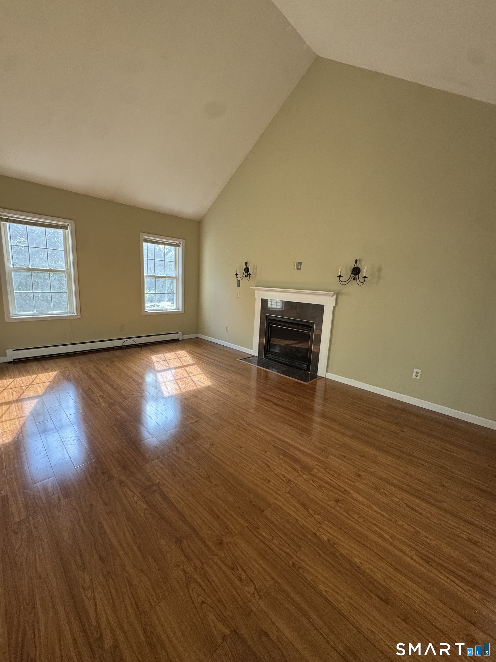 52 Middle Road Property Photo 8