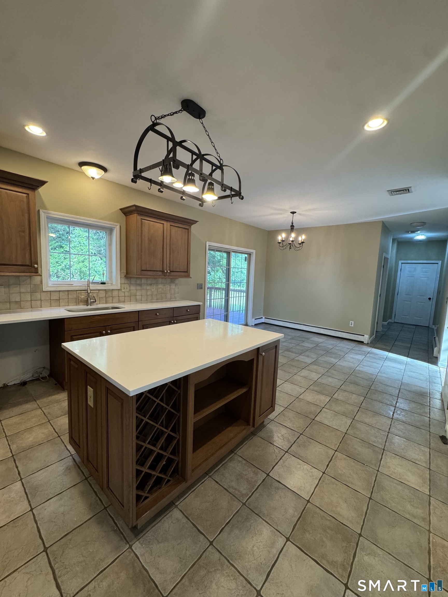 52 Middle Road Property Photo 10