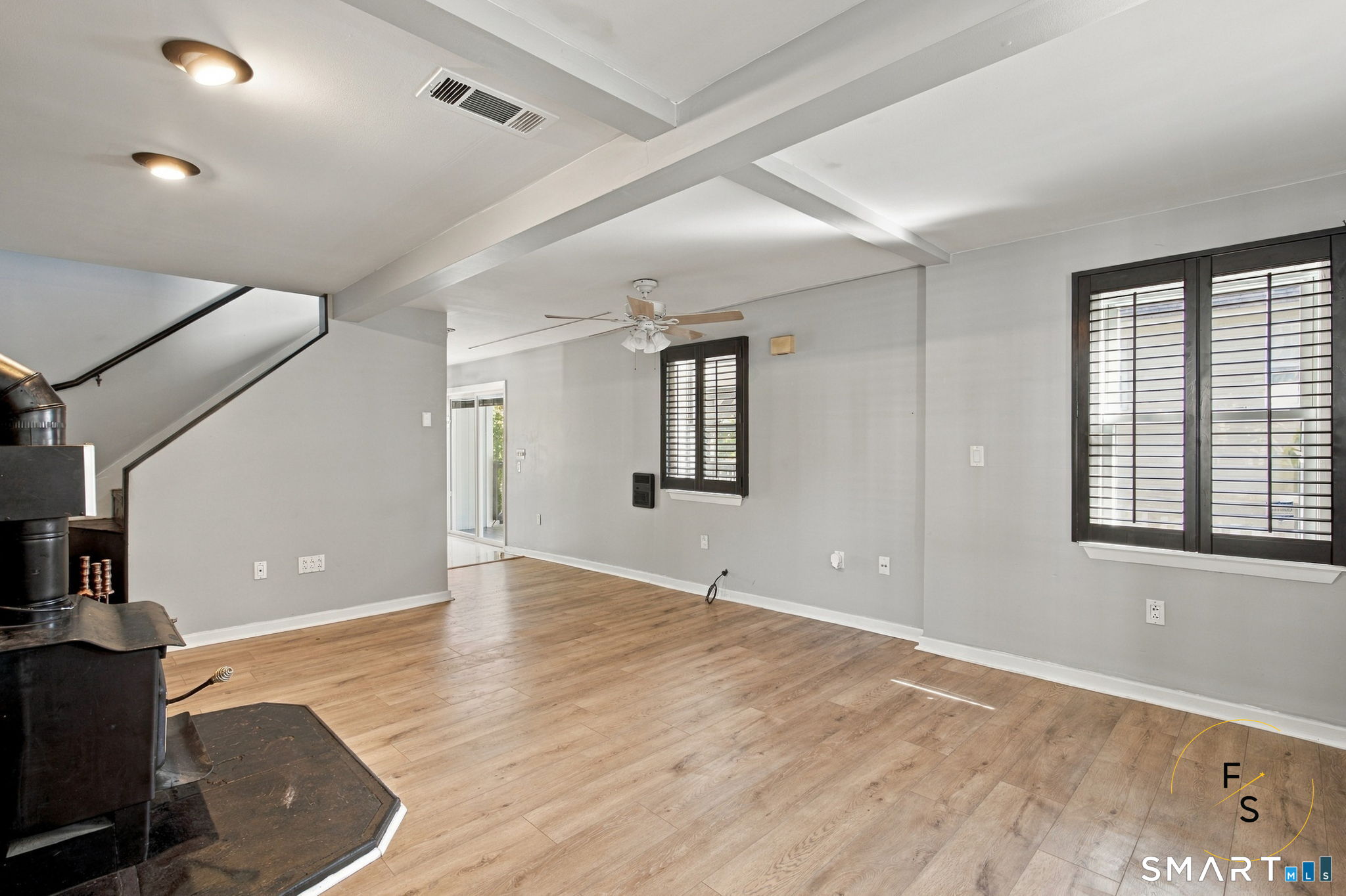 51 Cliff North Street Property Photo 10