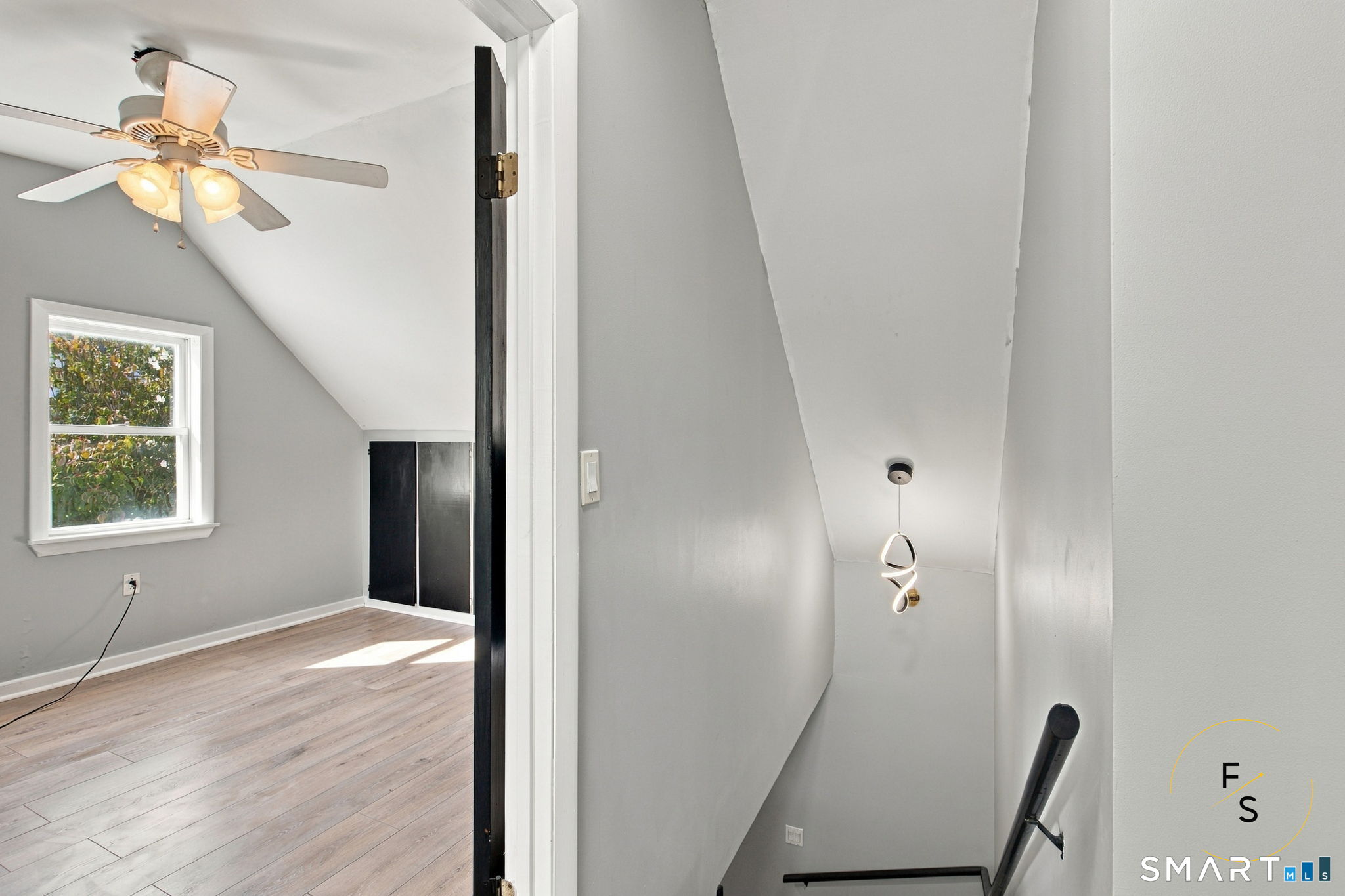 51 Cliff North Street Property Photo 12