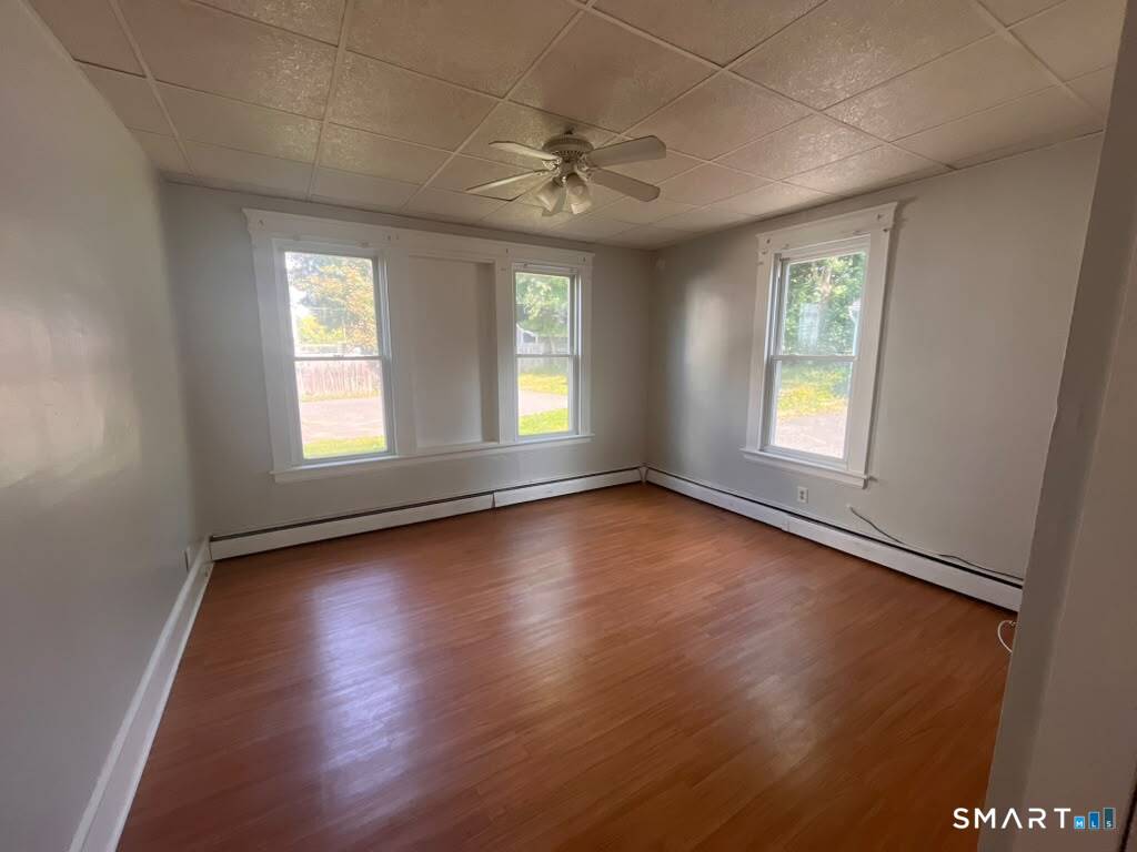 96 Burritt South Street Property Photo 1