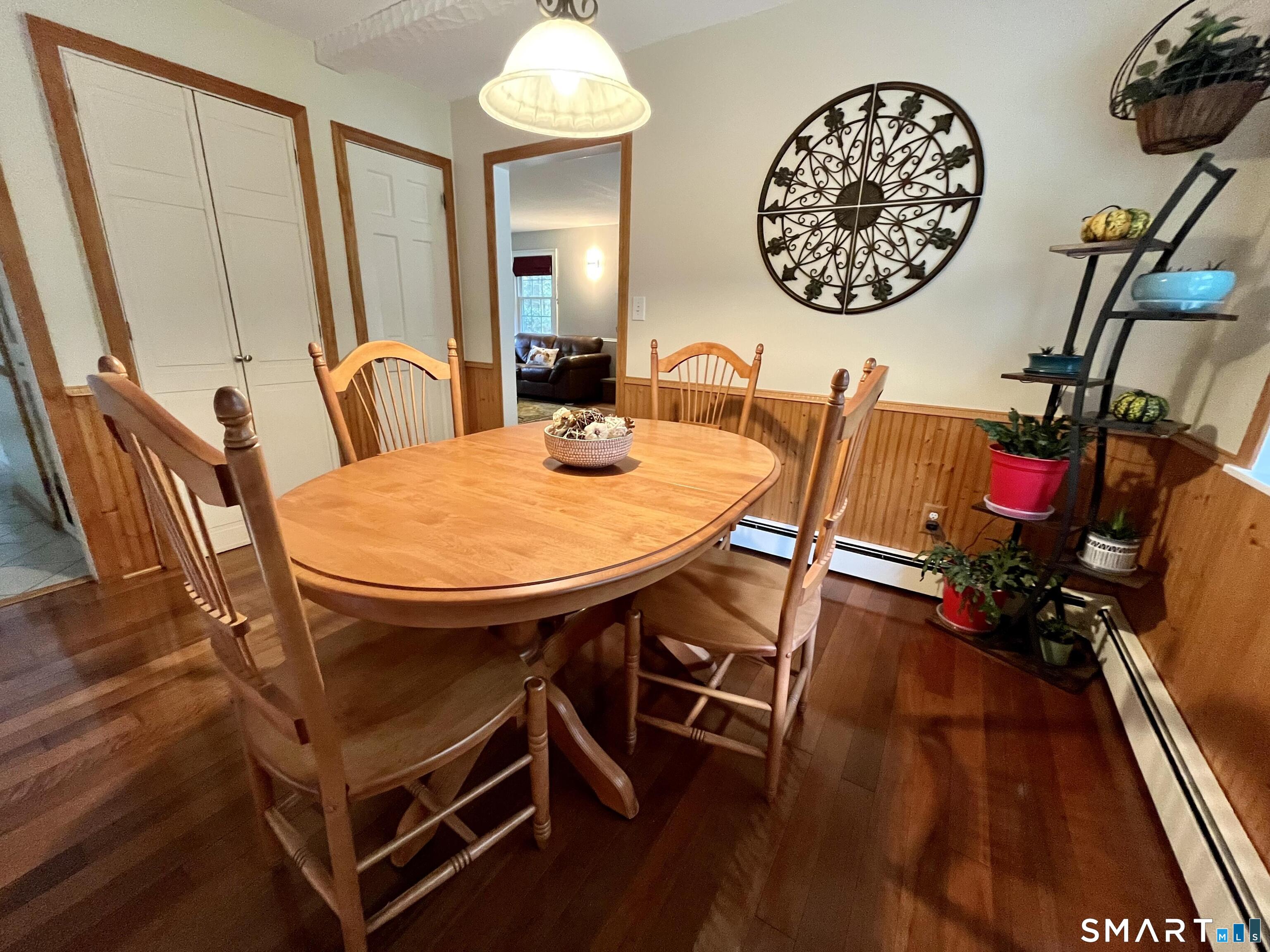 26 Forest Road Property Photo 14