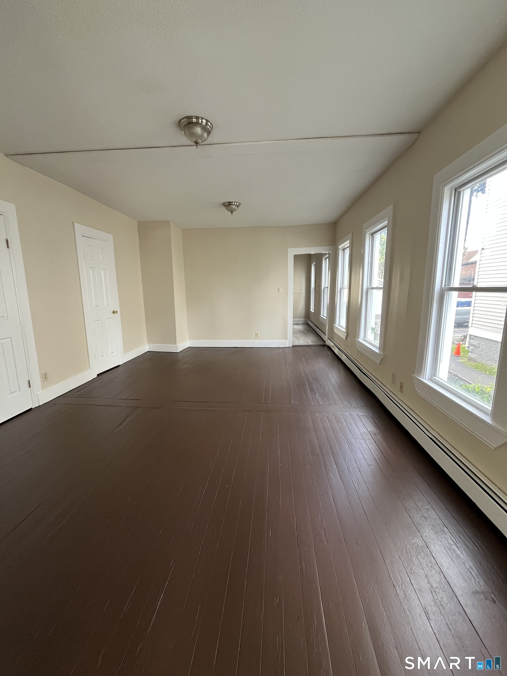 33 Dewey Street Property Photo 1