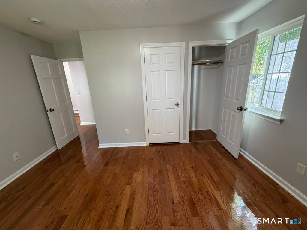 201 Bretton C1 Street Property Photo 4