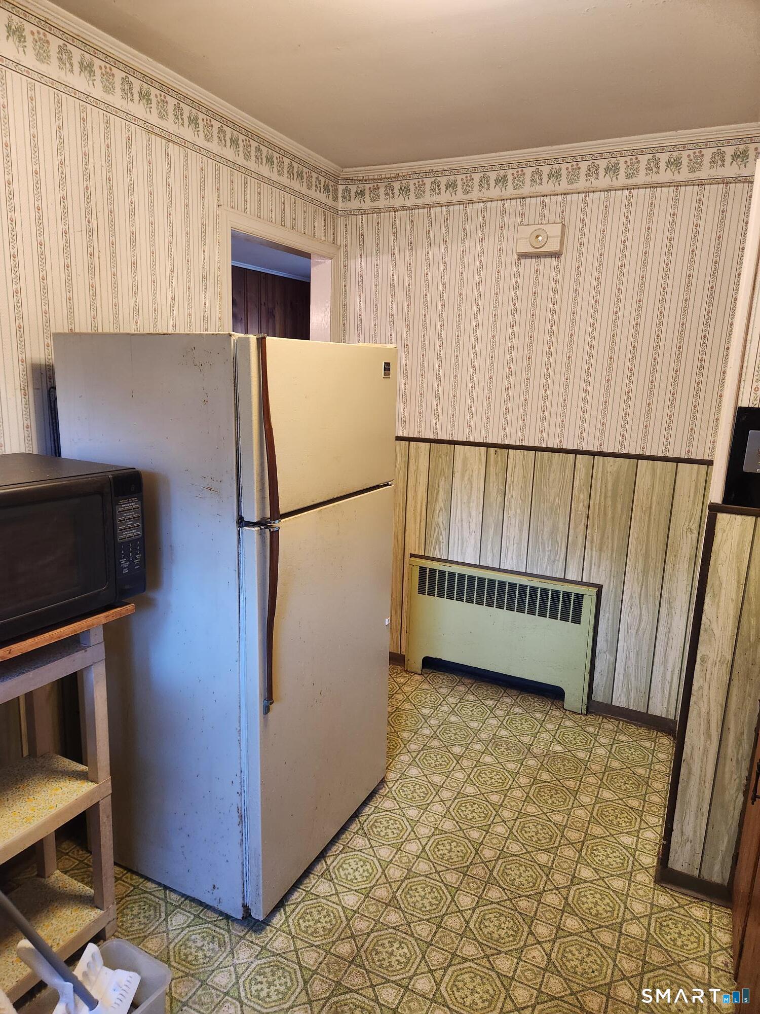 17 Hoover Street Property Photo 15
