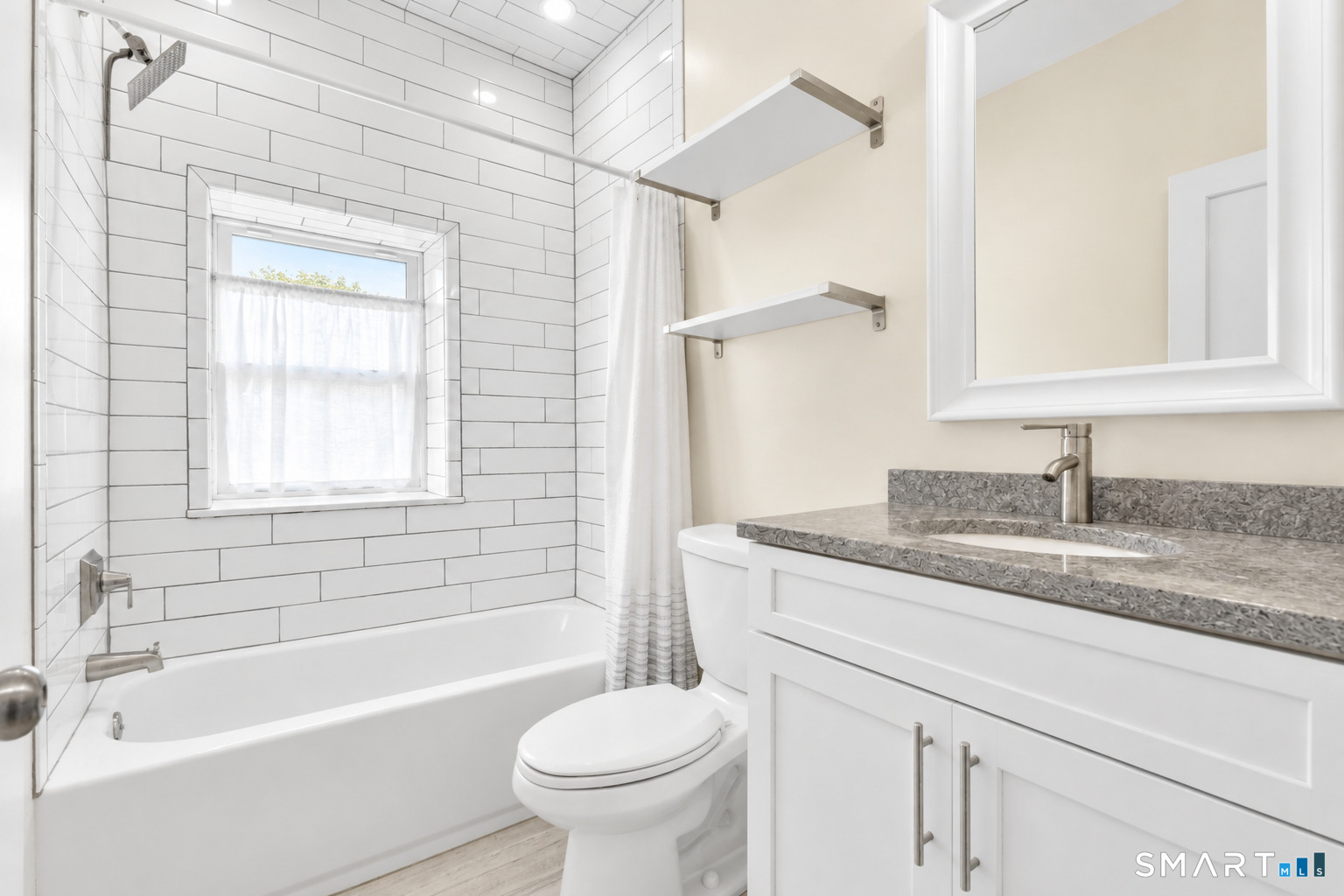 199 Prindle Avenue Property Photo 8