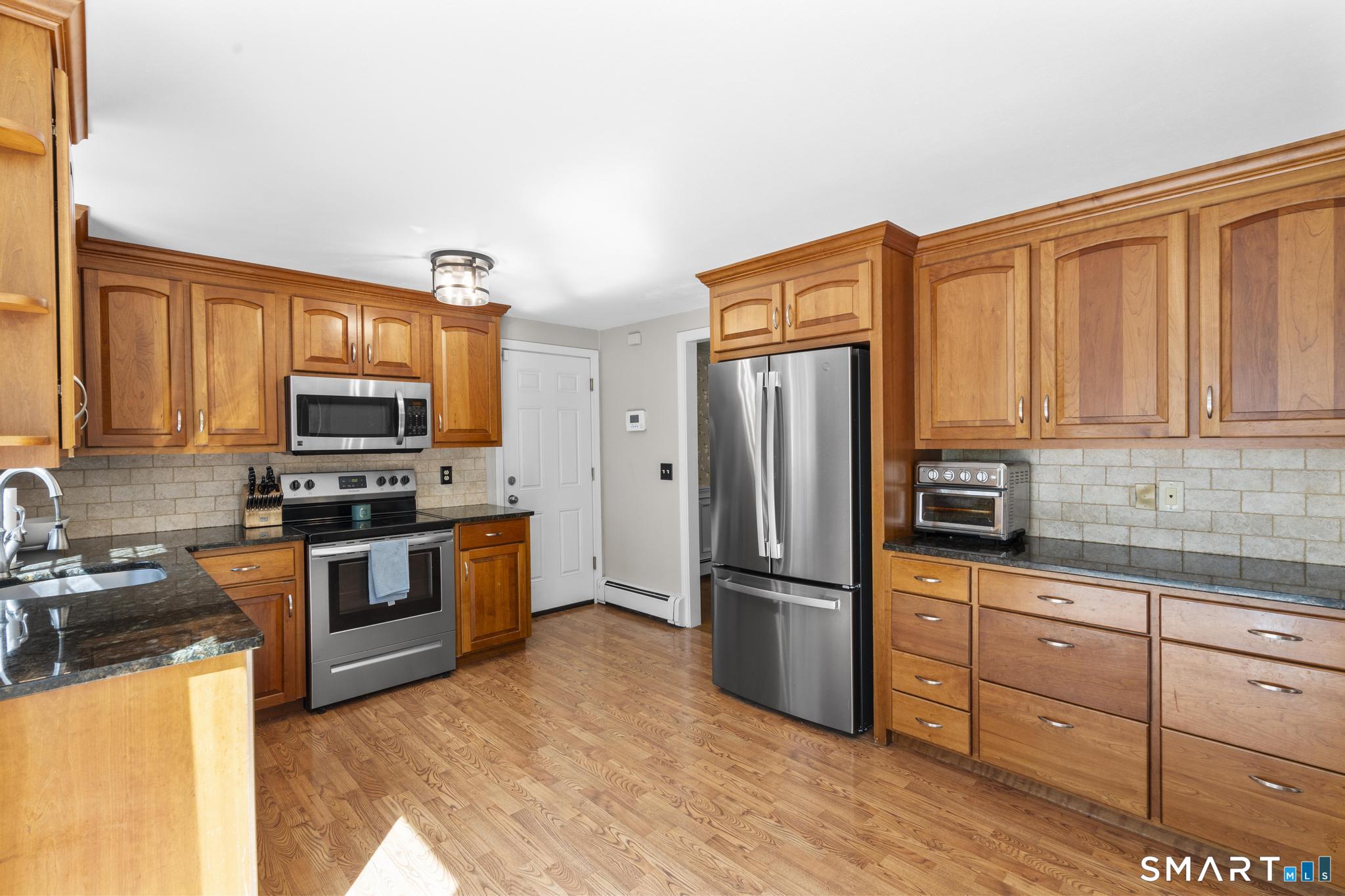 25 Karen Drive Property Photo 11