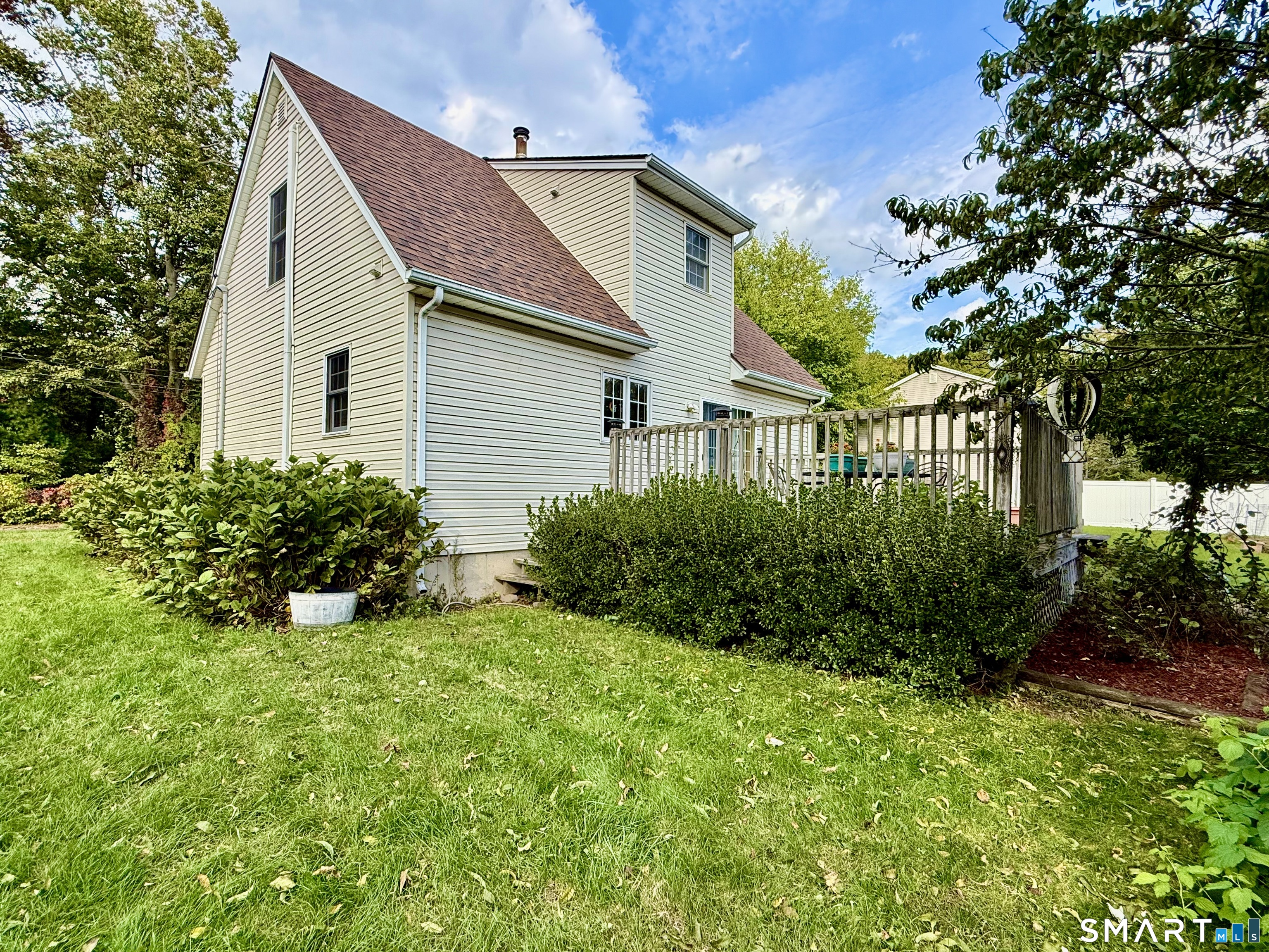 18 Bruce Avenue Property Photo 7
