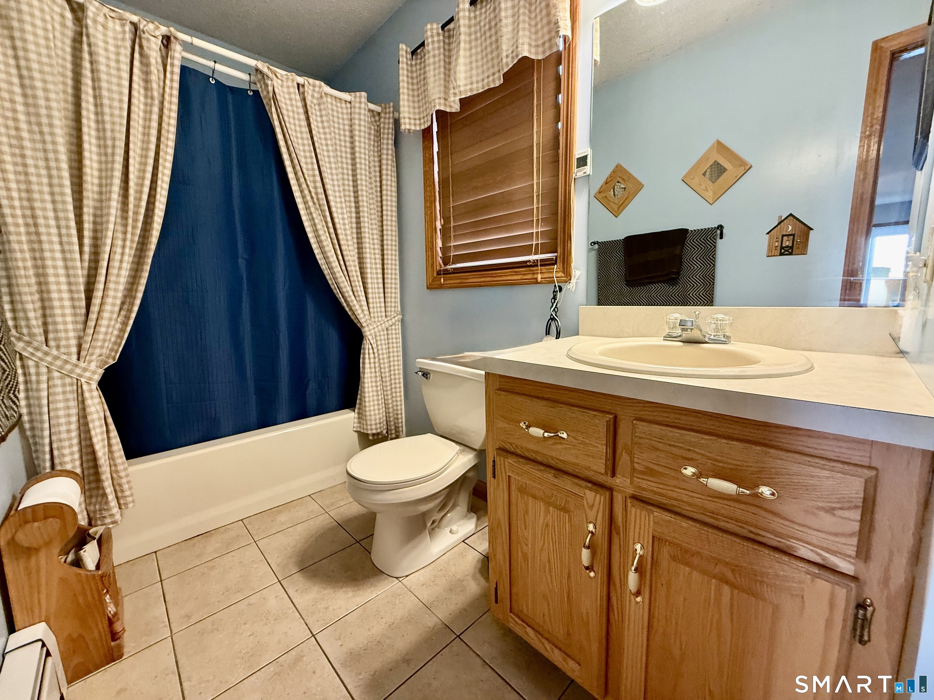 18 Bruce Avenue Property Photo 17