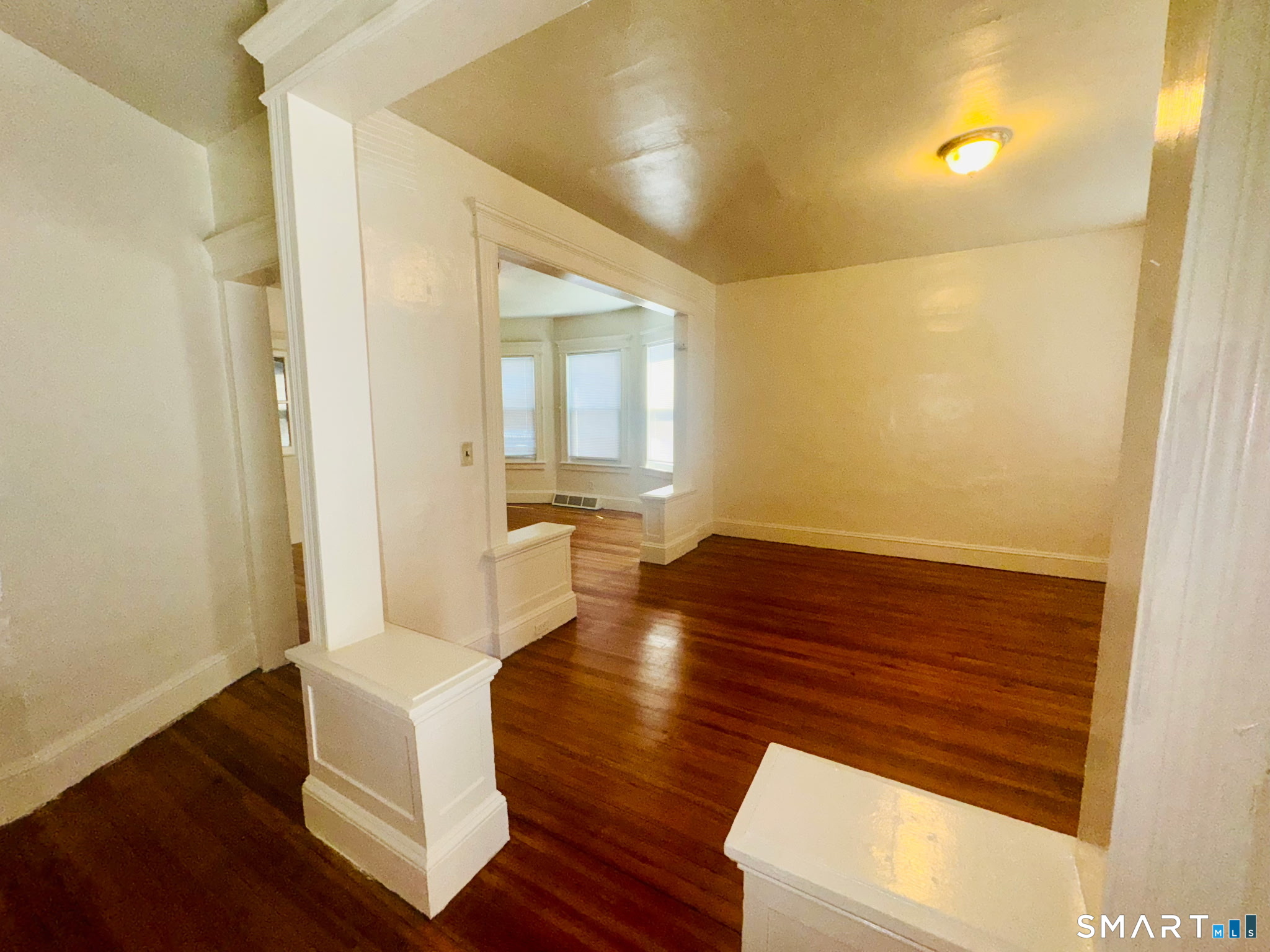 962 Howard Avenue Property Photo