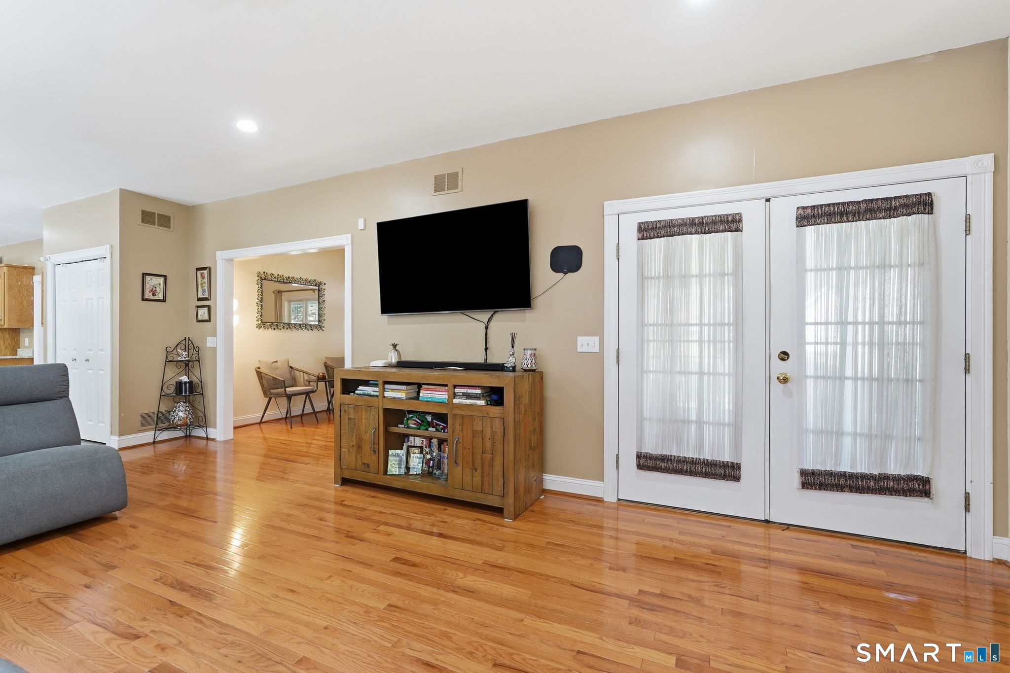55 Madison Way Property Photo 14