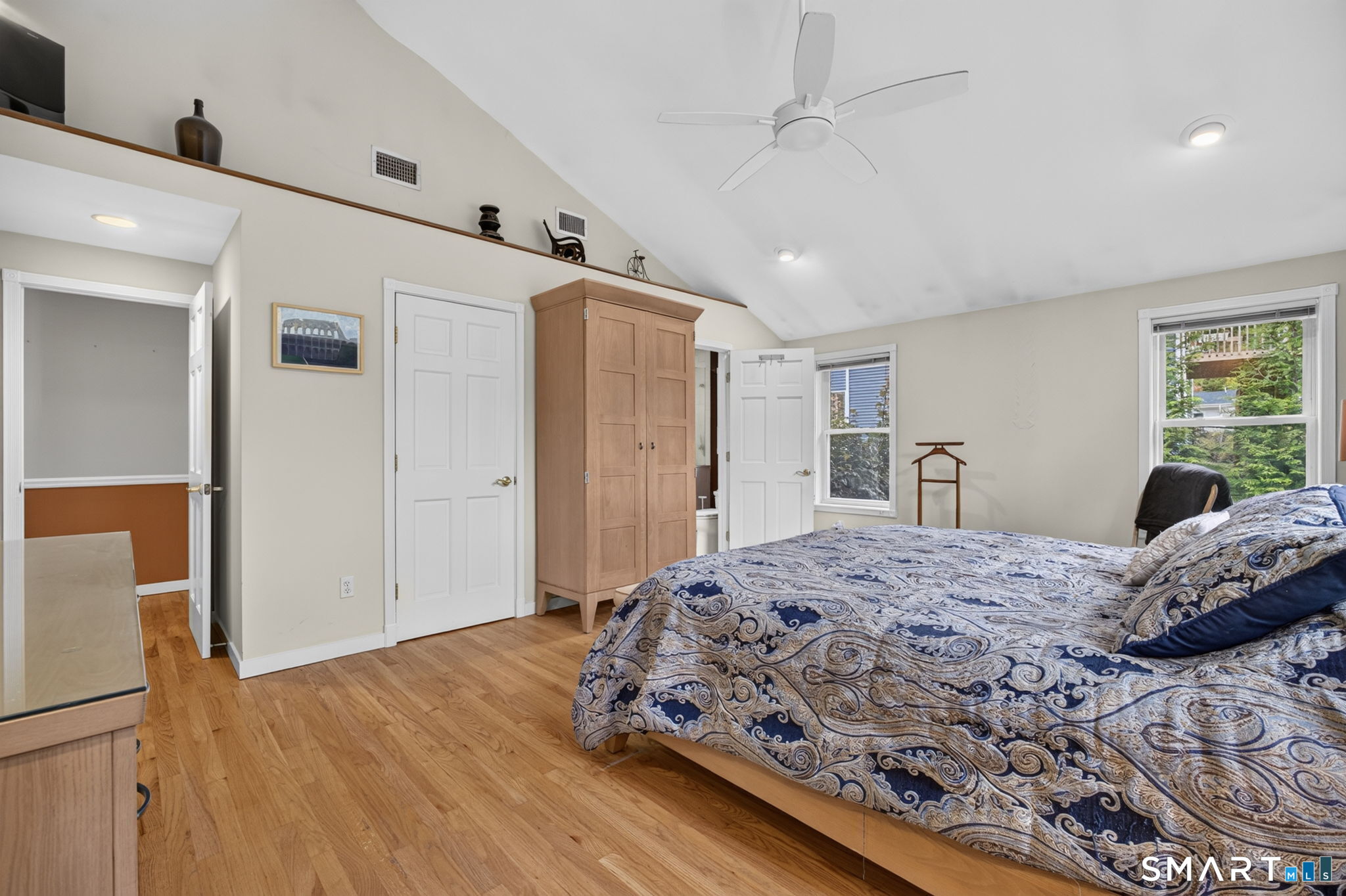 765 Hill Street Property Photo 17