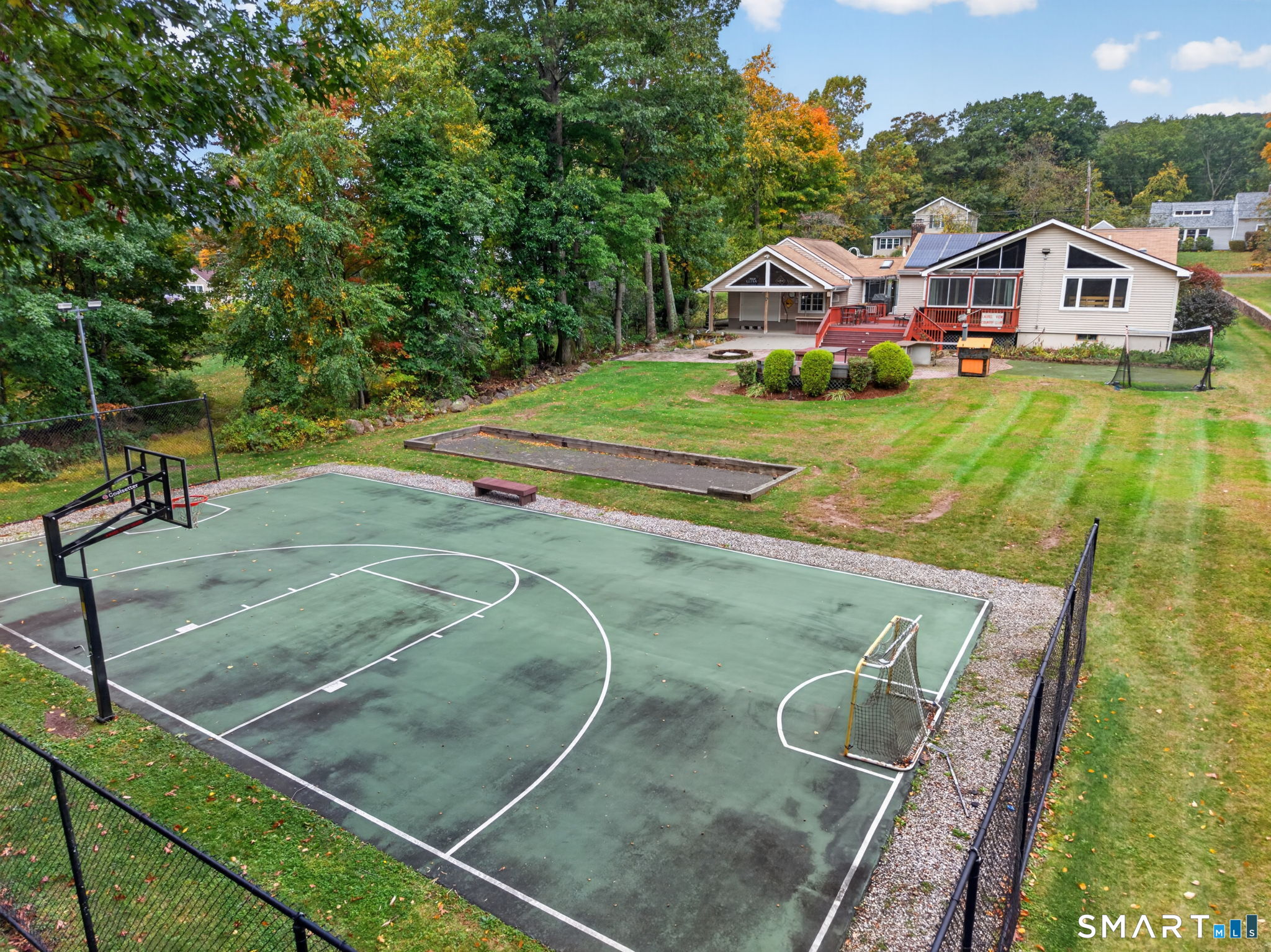 765 Hill Street Property Photo 40