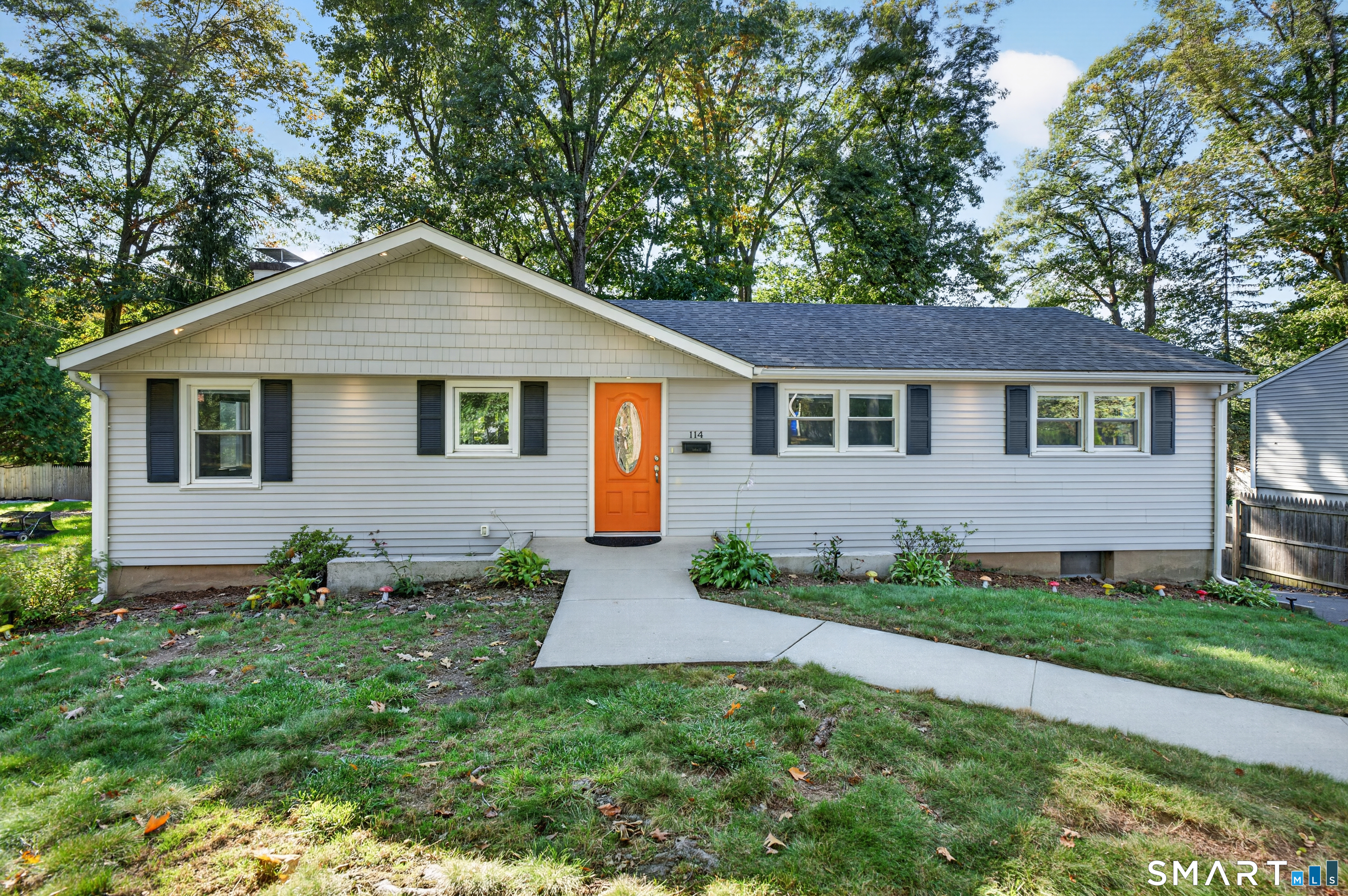114 Forest Drive Property Photo 1