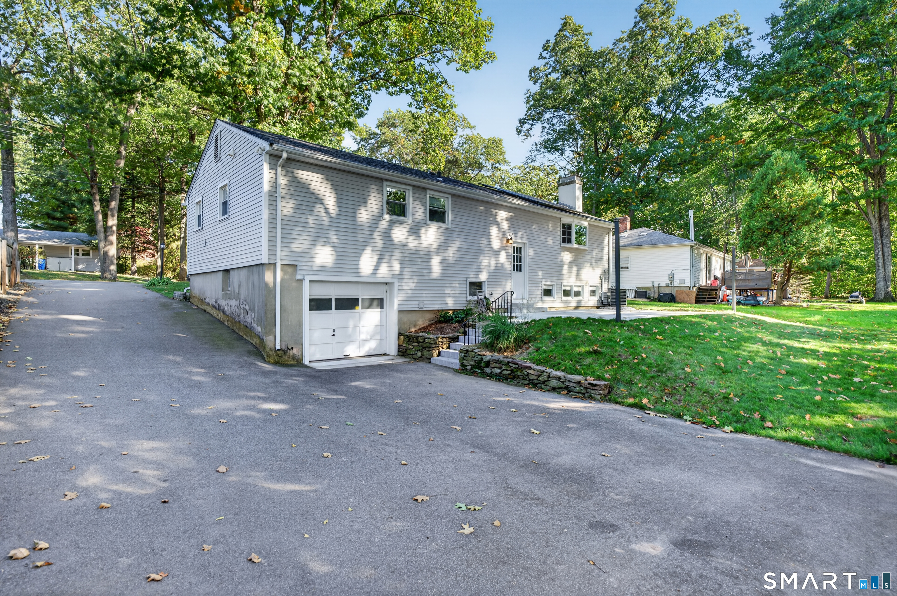 114 Forest Drive Property Photo 4