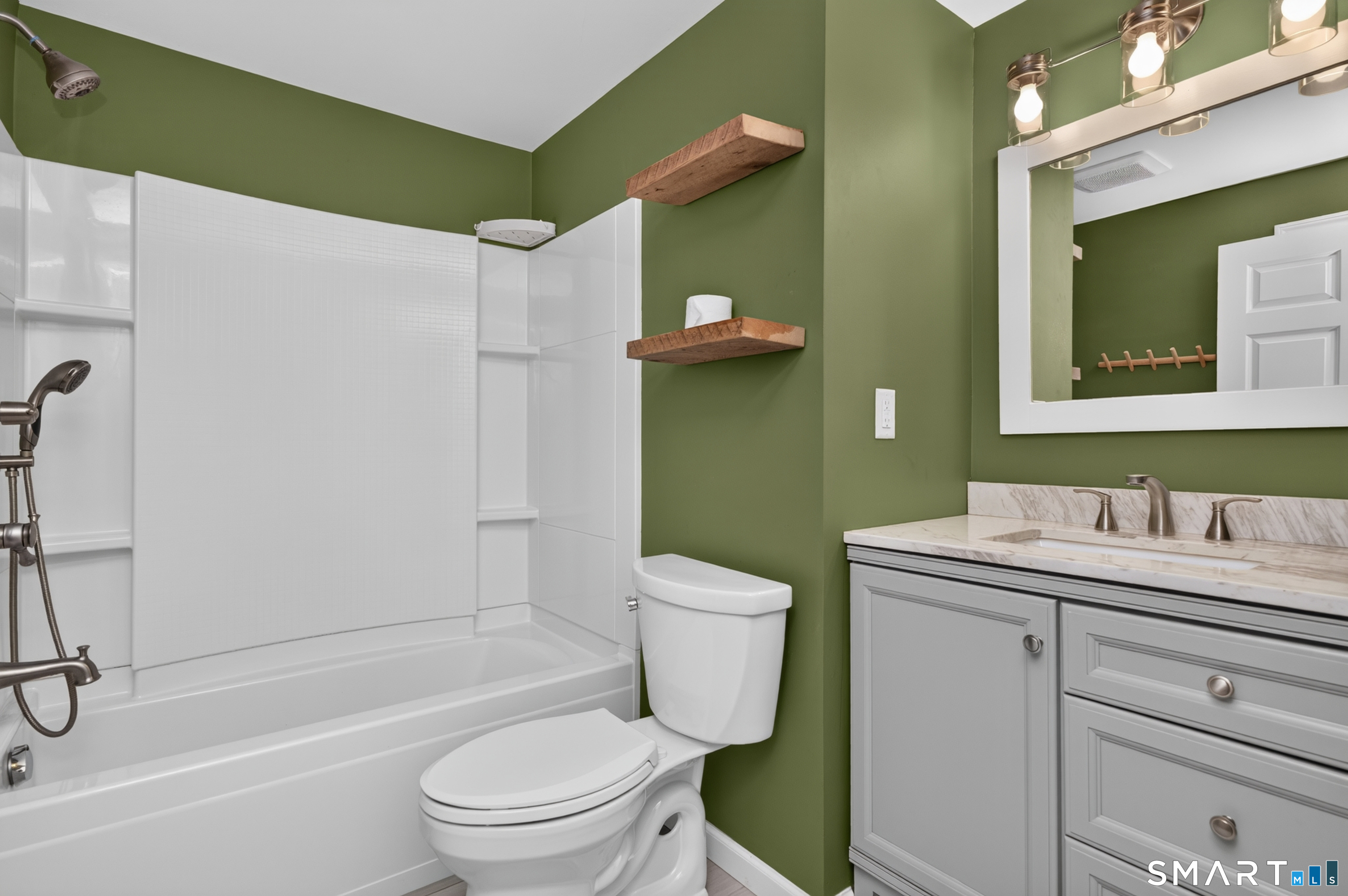 114 Forest Drive Property Photo 20