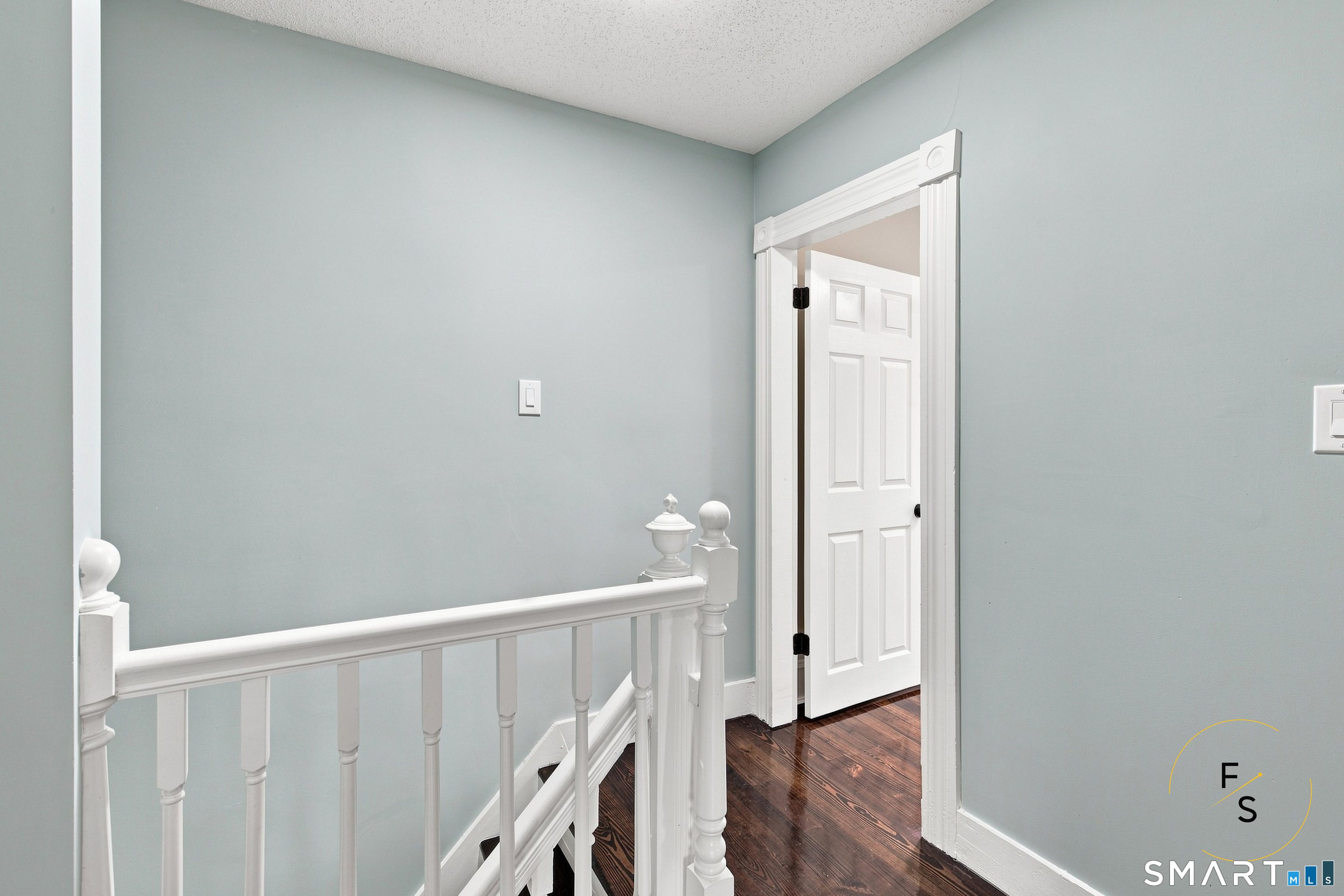 100 Austin Street Property Photo 12