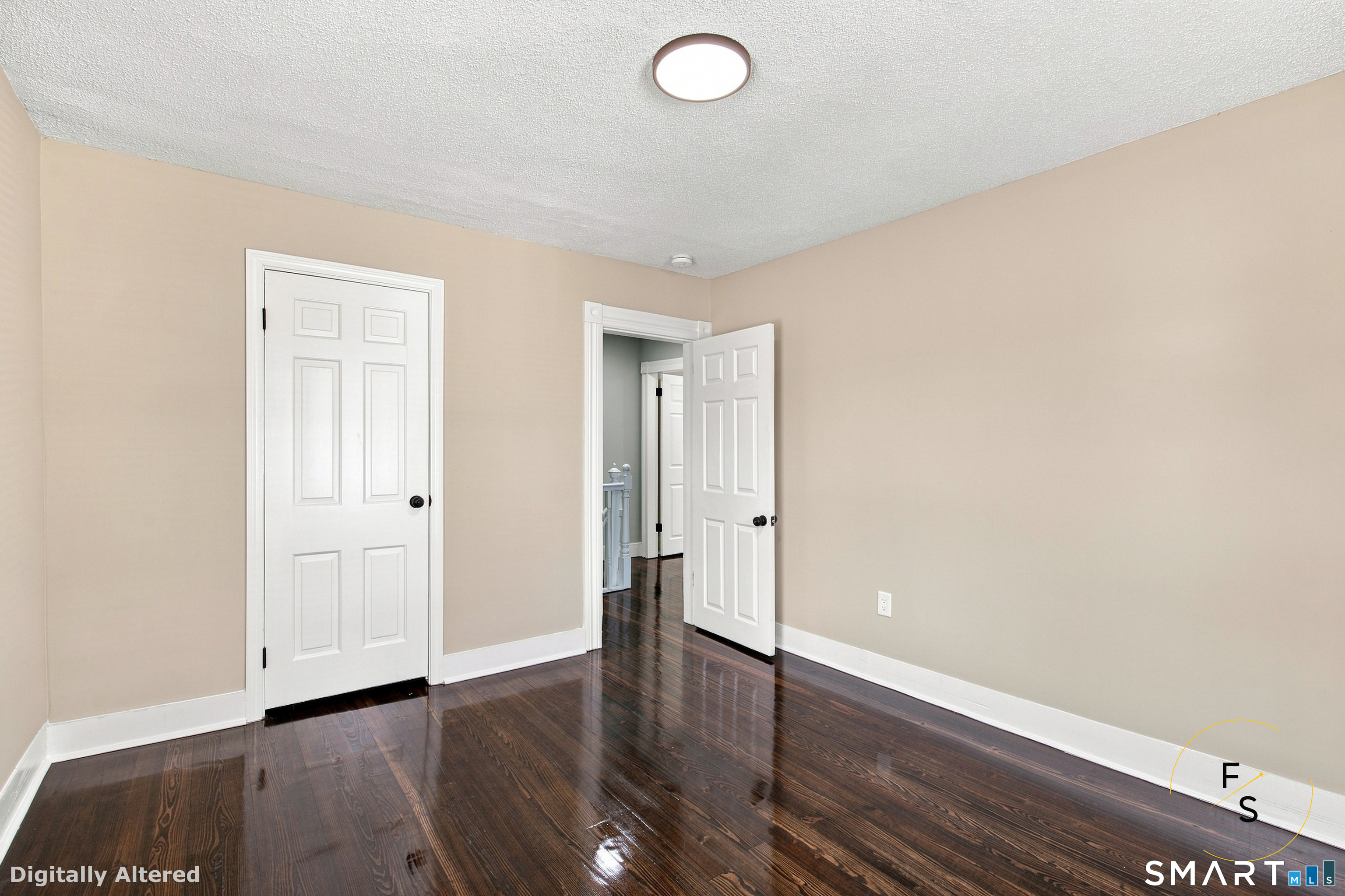 100 Austin Street Property Photo 19
