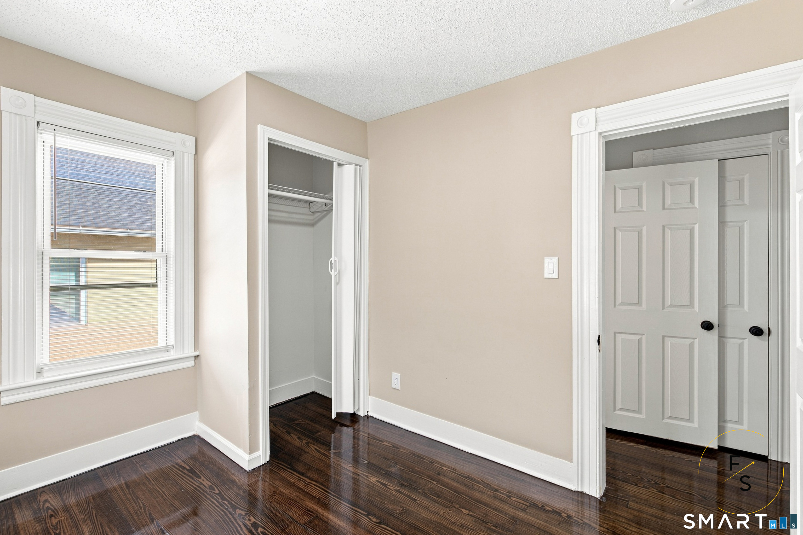 100 Austin Street Property Photo 21