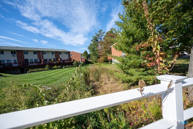 81 Worth Avenue Property Photo 2