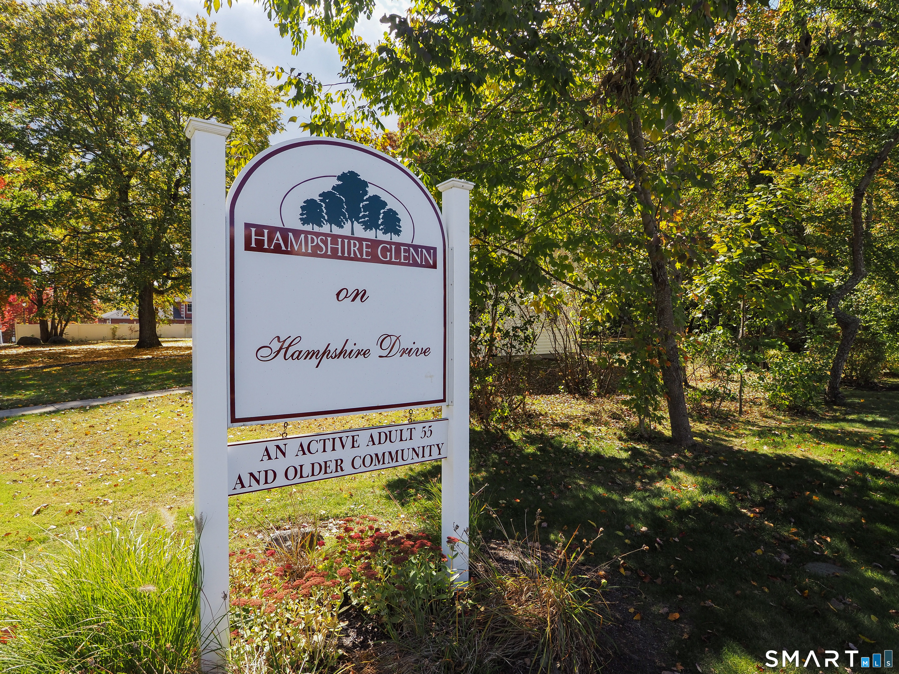 15 Hampshire 15 Drive Property Photo 27