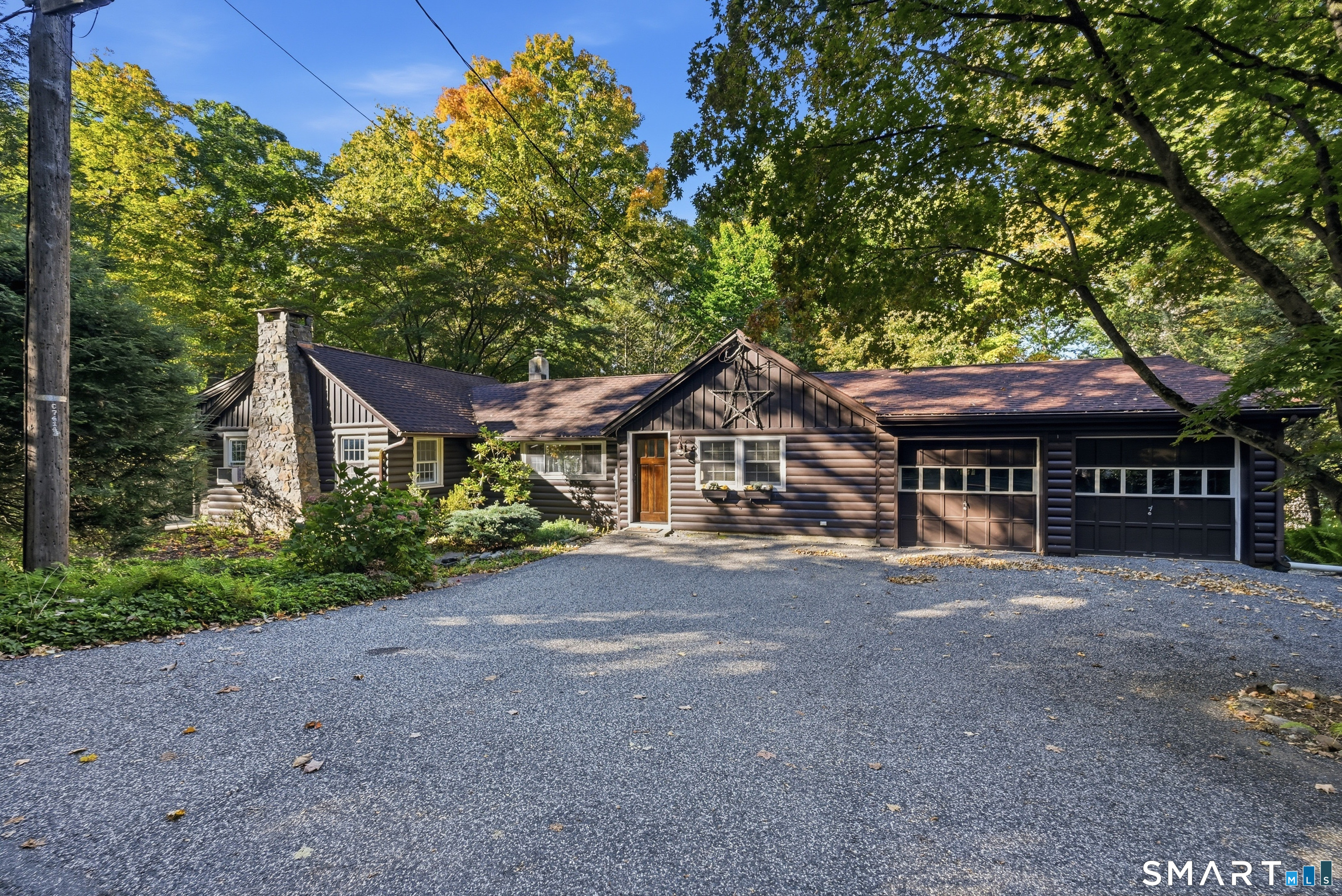 5 Hickory Lane Property Photo 1