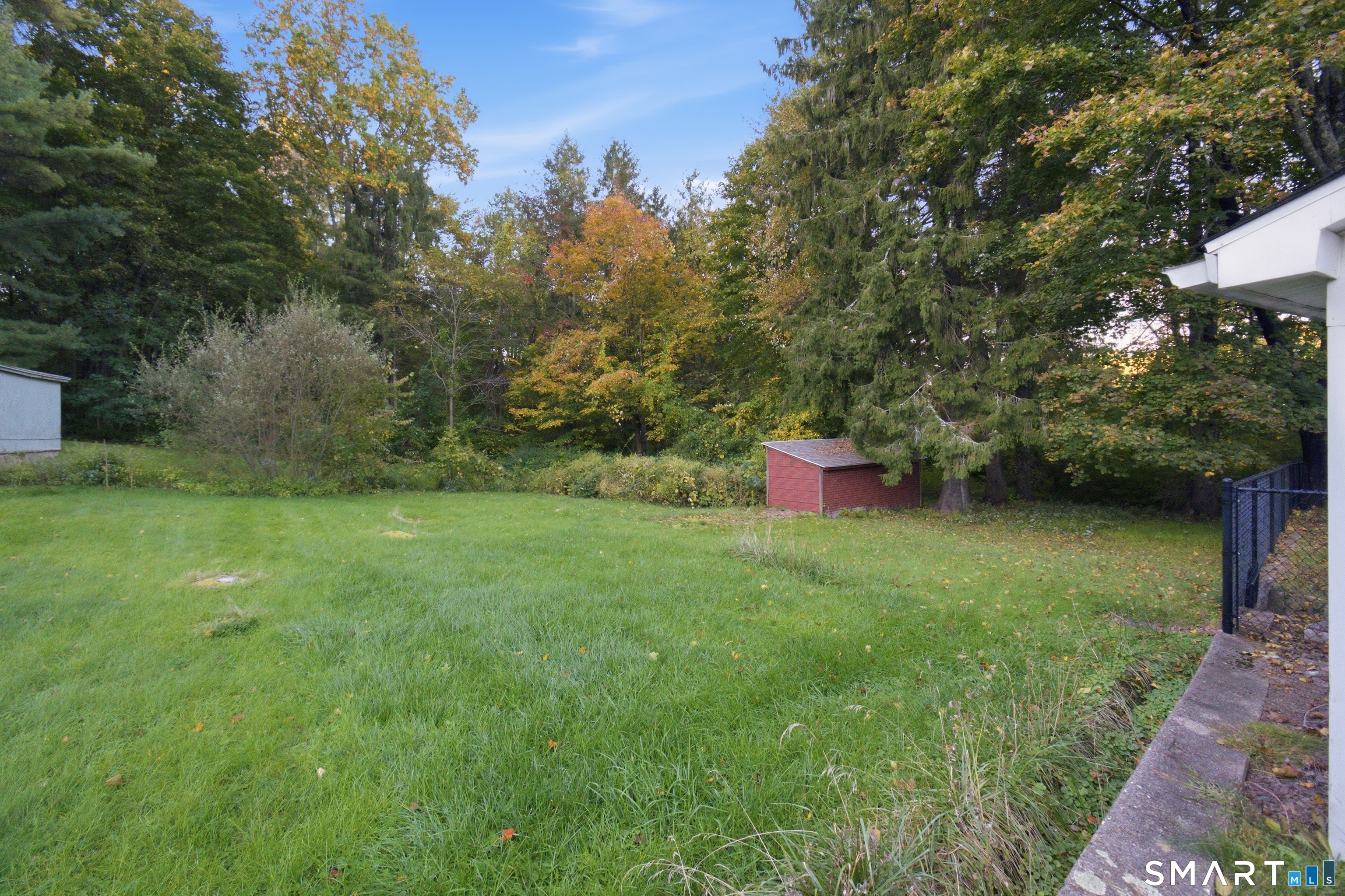 10 Walnut Avenue Property Photo 22