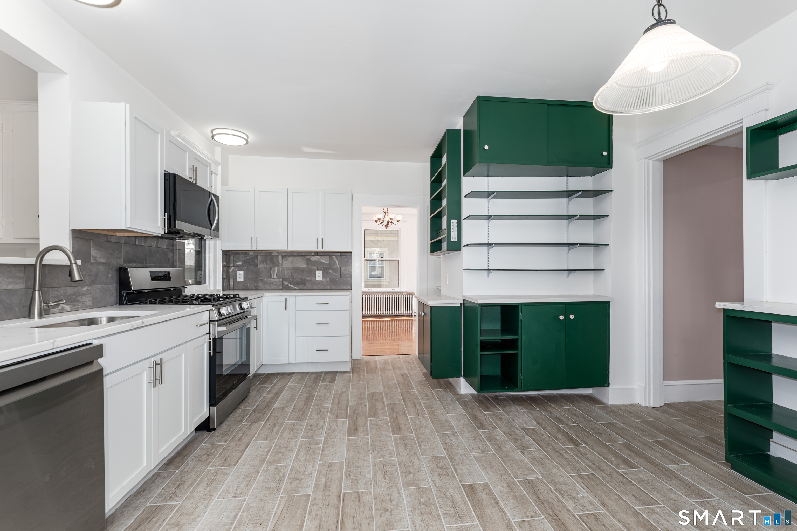 813 Edgewood Avenue Property Photo 11