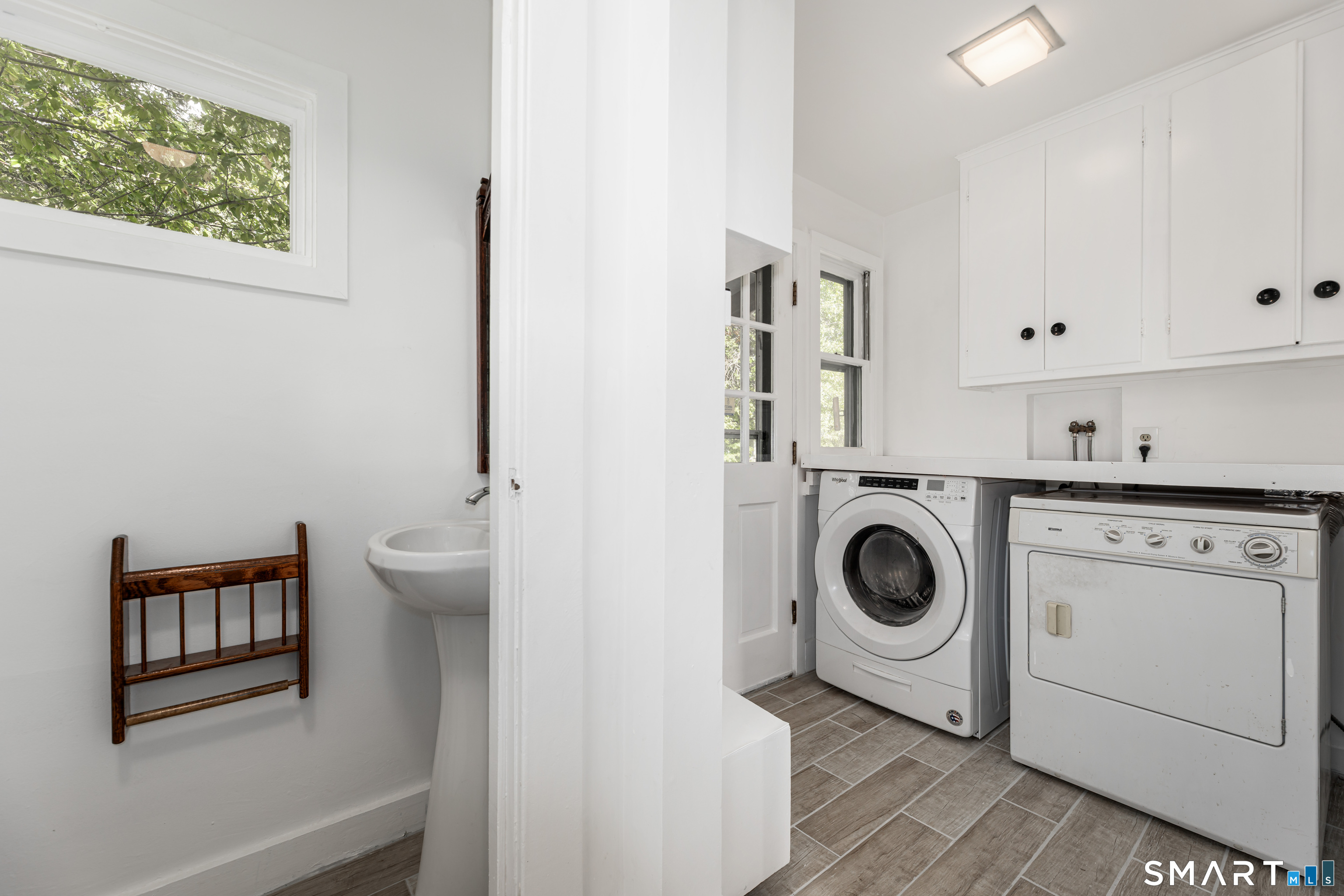 813 Edgewood Avenue Property Photo 12