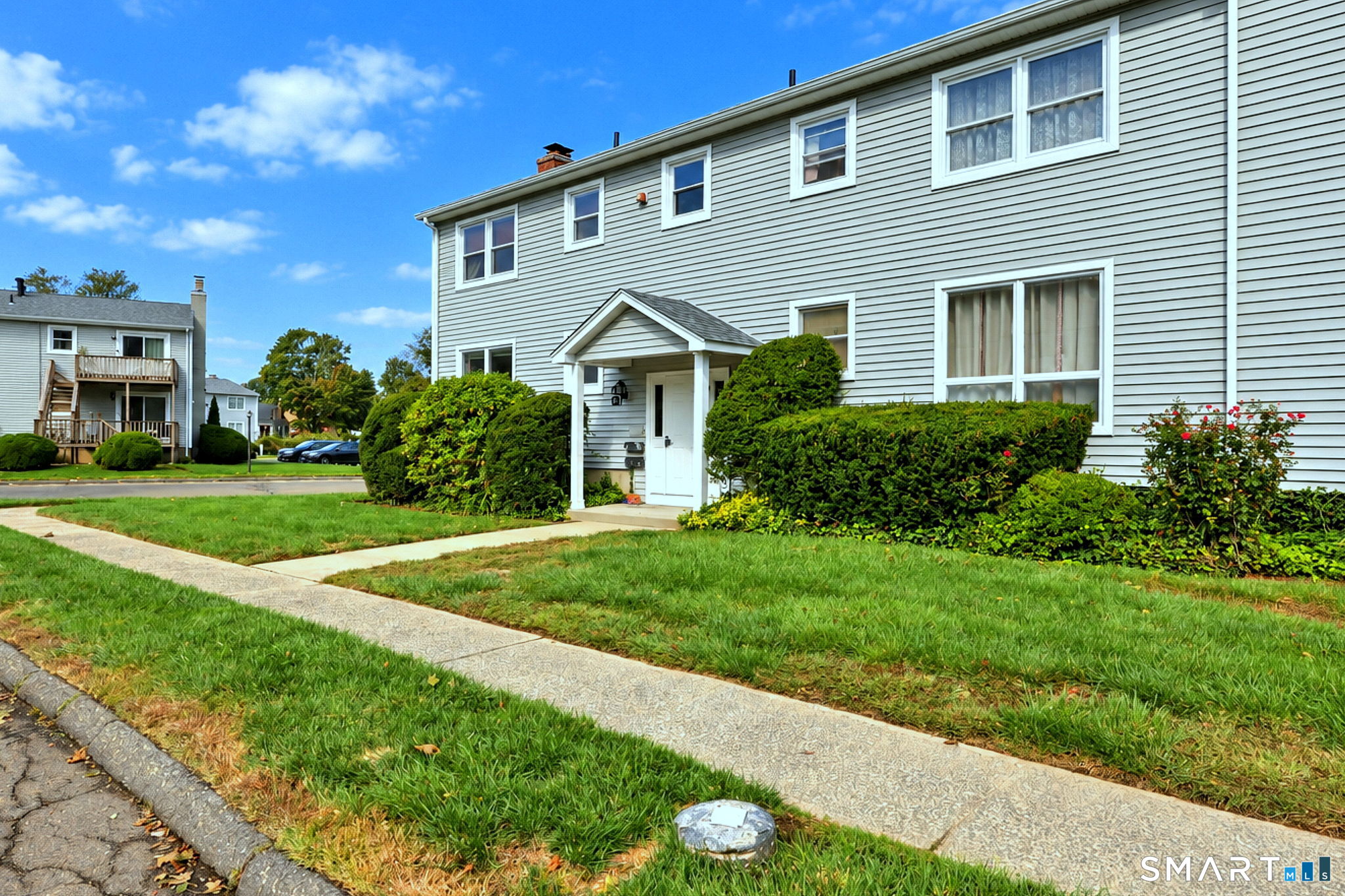 24212352 Property Photo 2