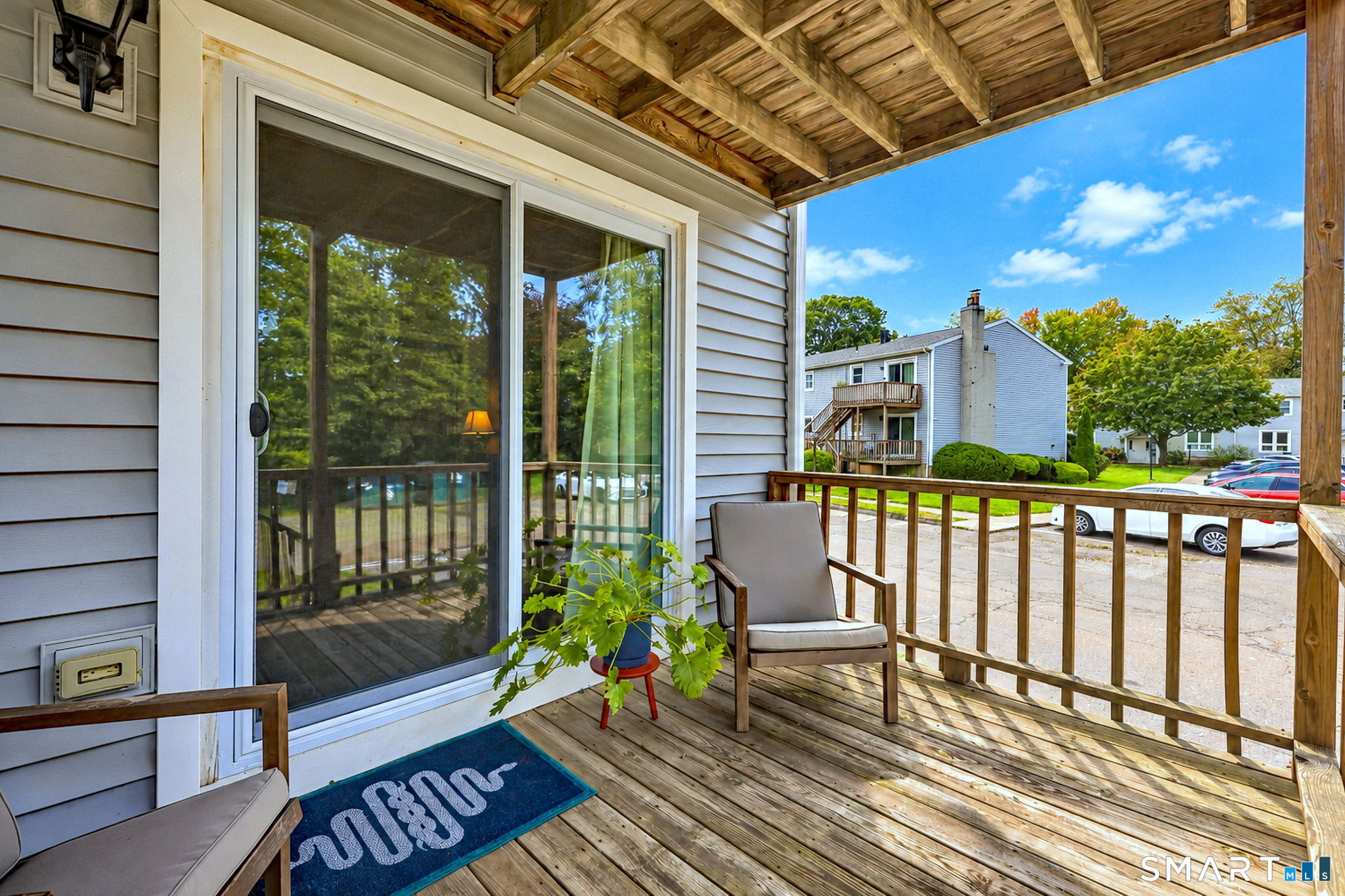 24212352 Property Photo 3
