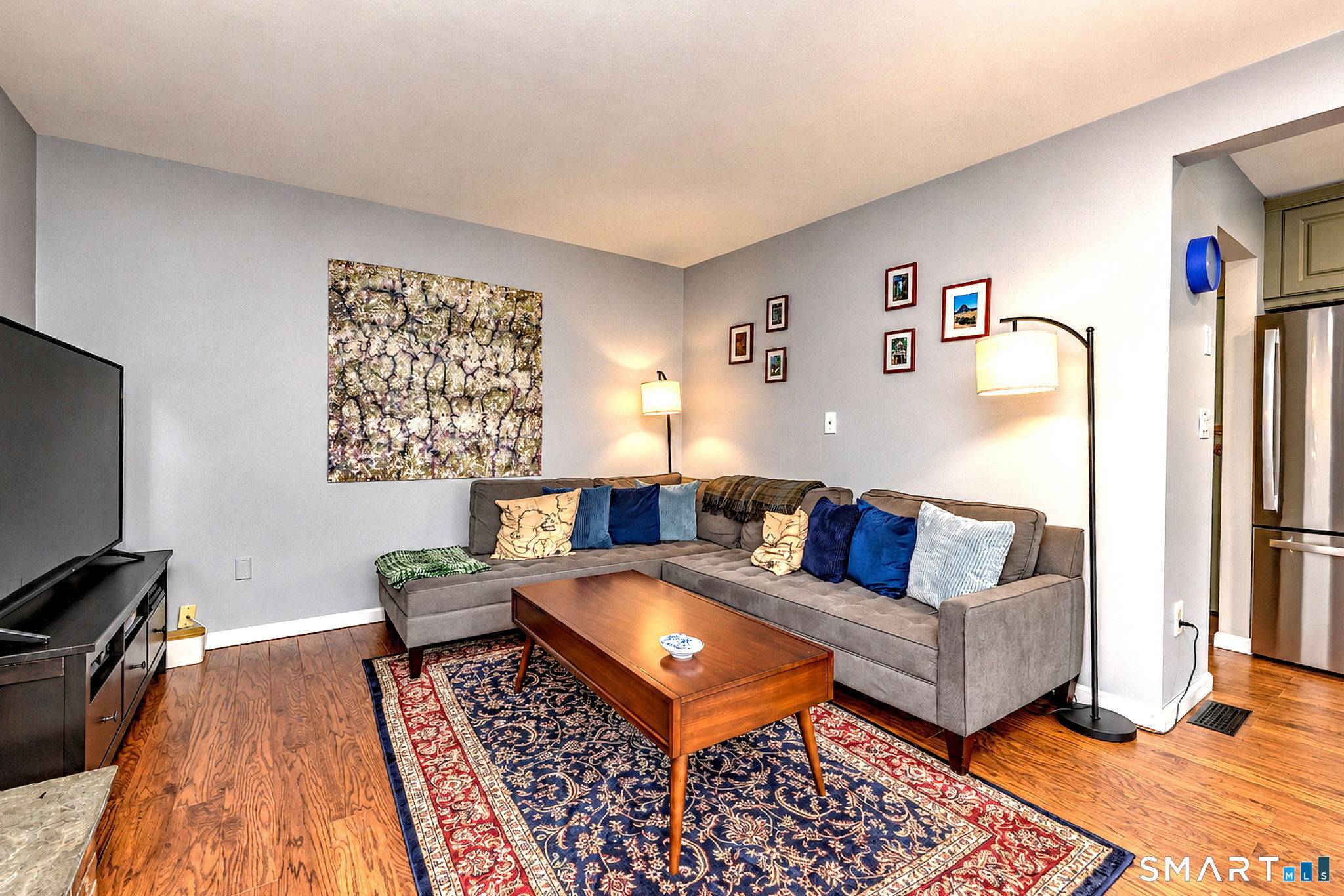 24212352 Property Photo 11