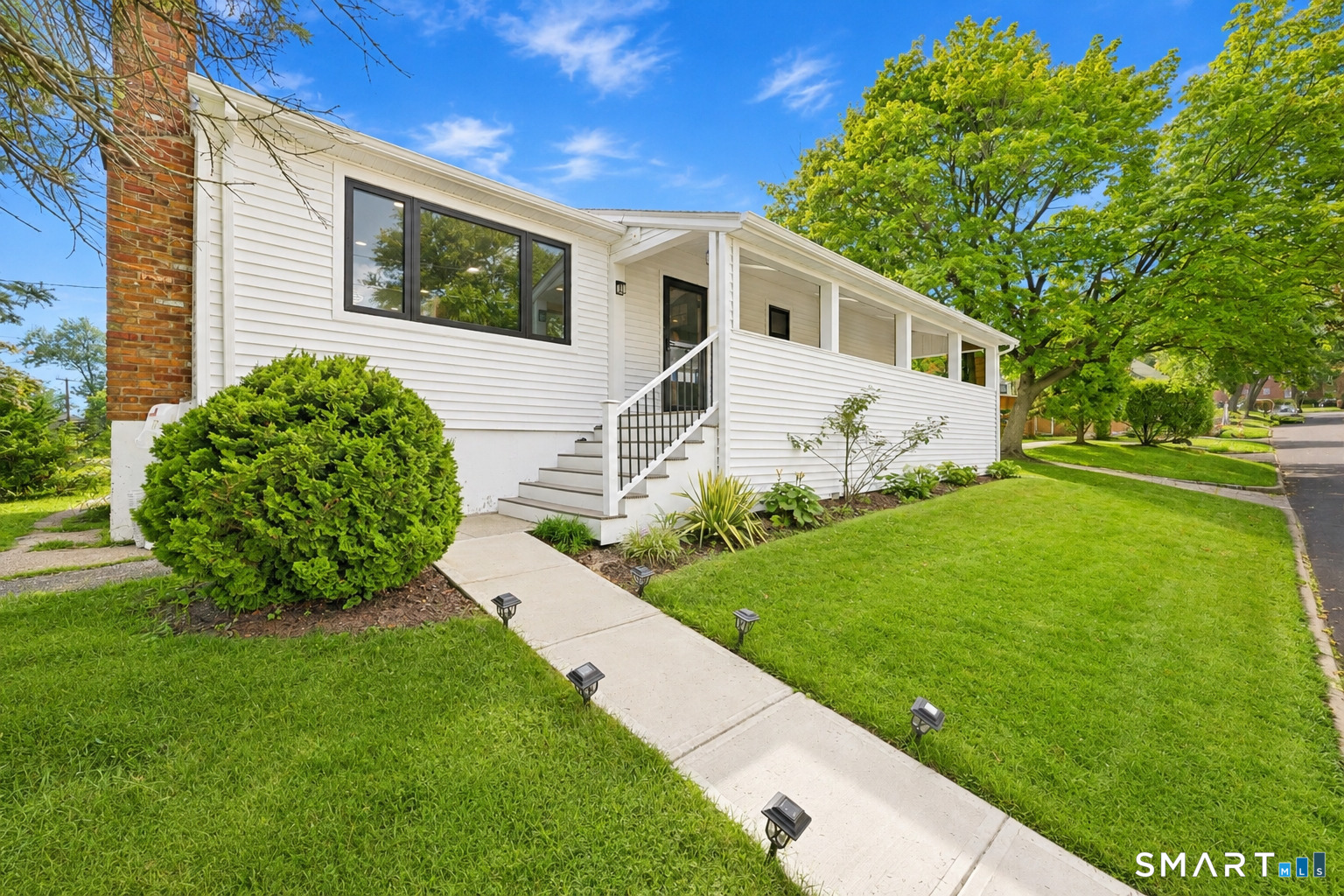 17 Hazel Street Property Photo 1